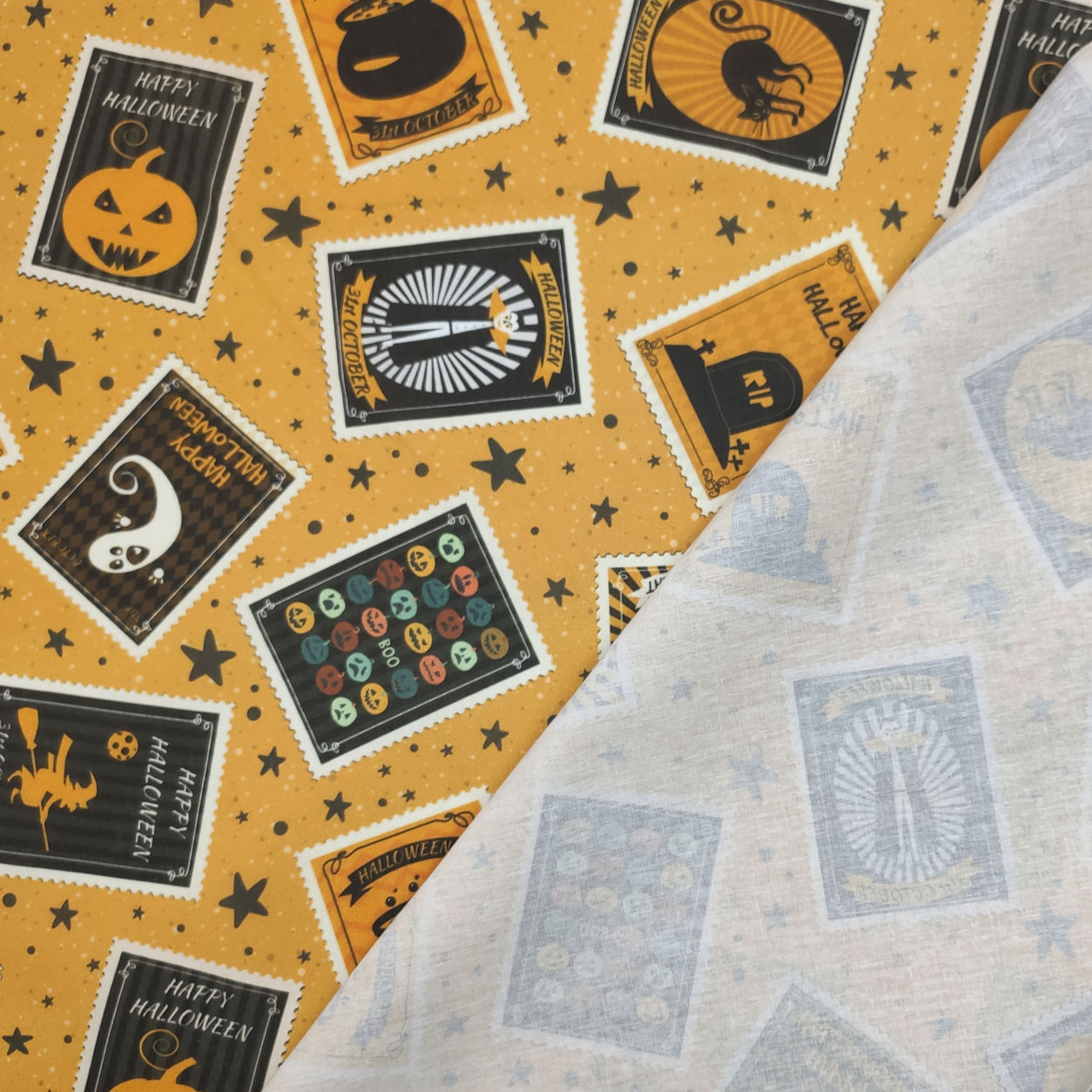 tessuto-di-cotone-francobolli-halloween