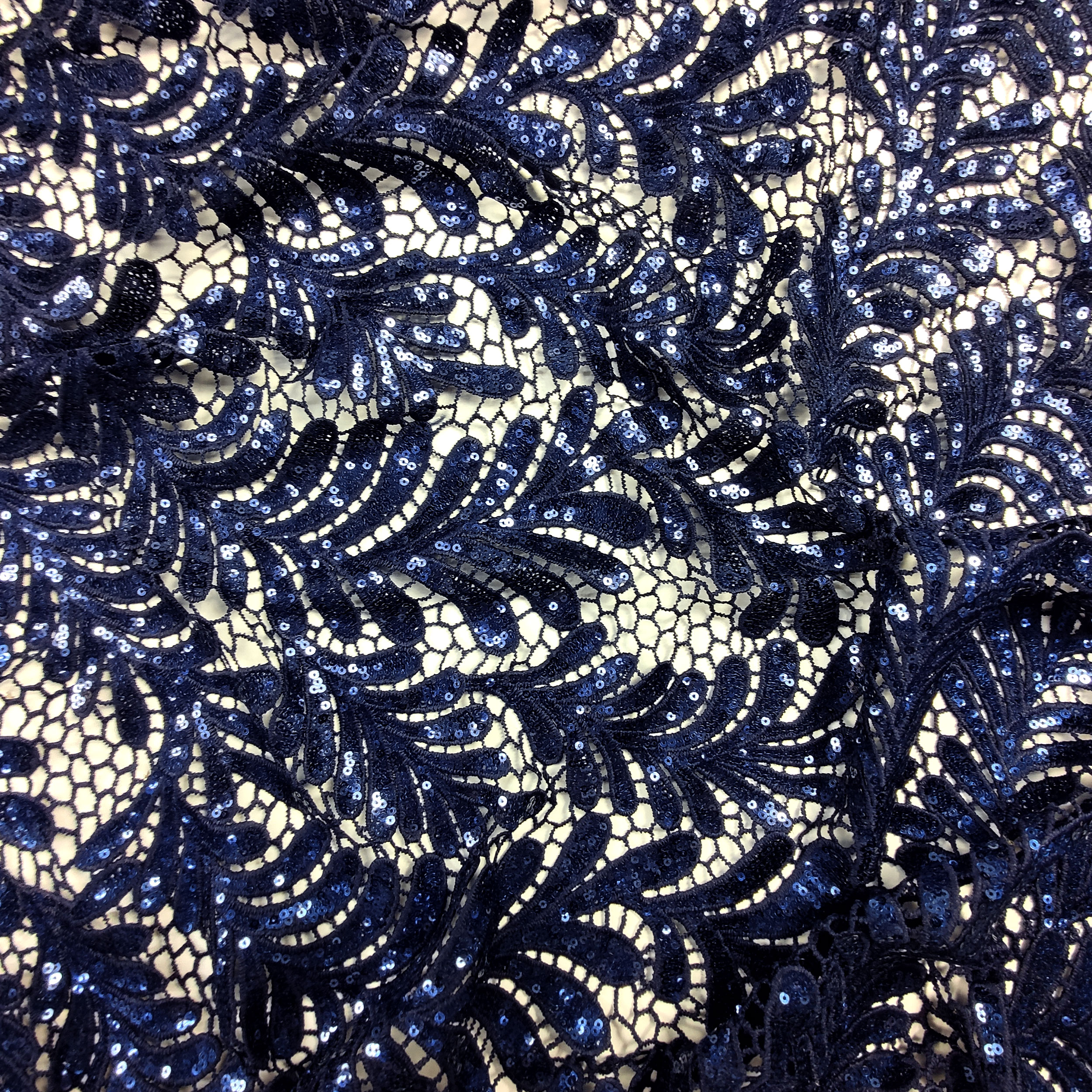 Macramè Doppio Smerlo Paillettes Blu