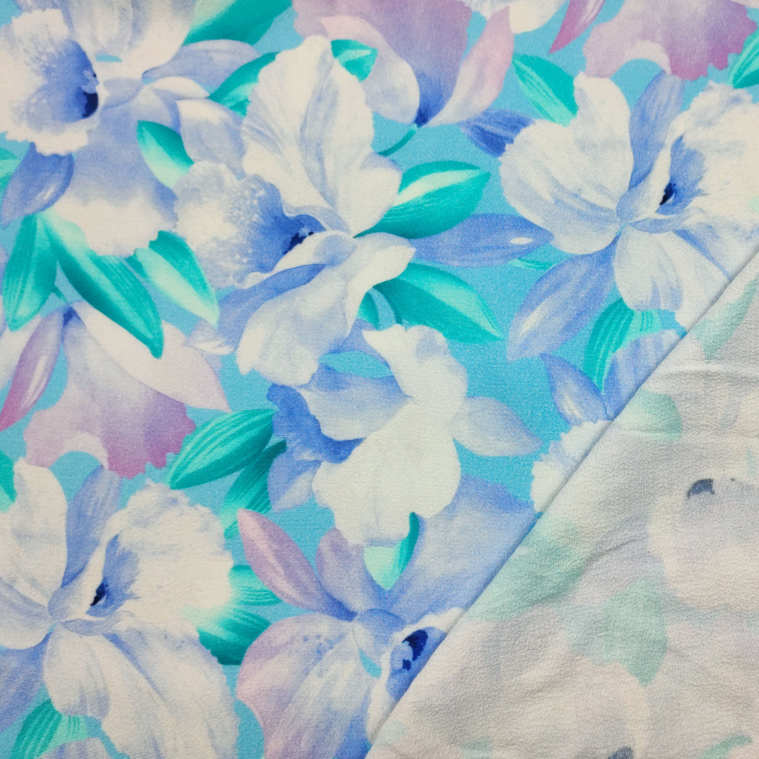 tessuto made in italy fiori azzurri