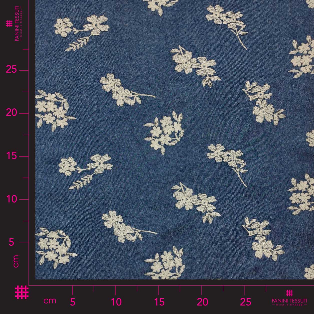 Jeans ricamo fiori