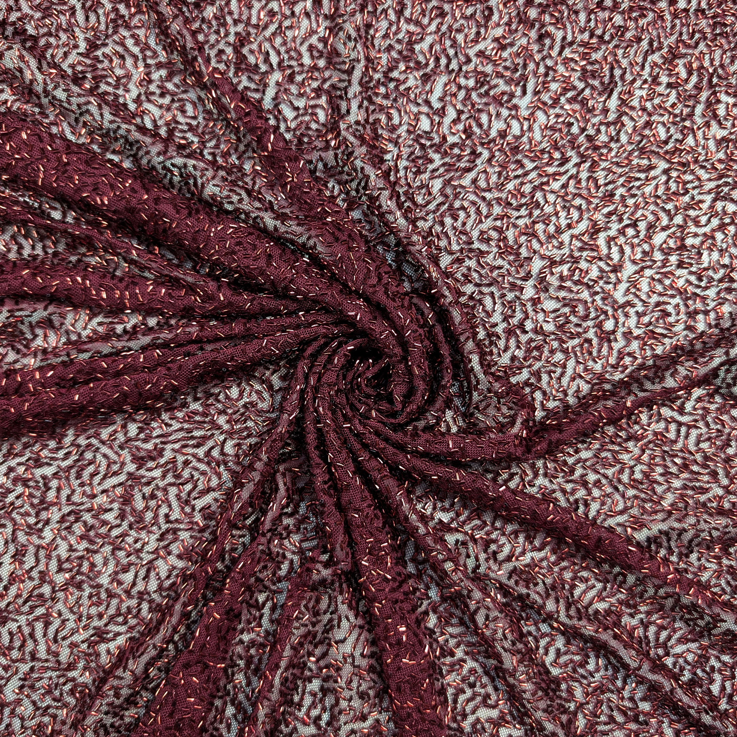 Tulle Ricamato con Perline Tubolari Bordeaux Image