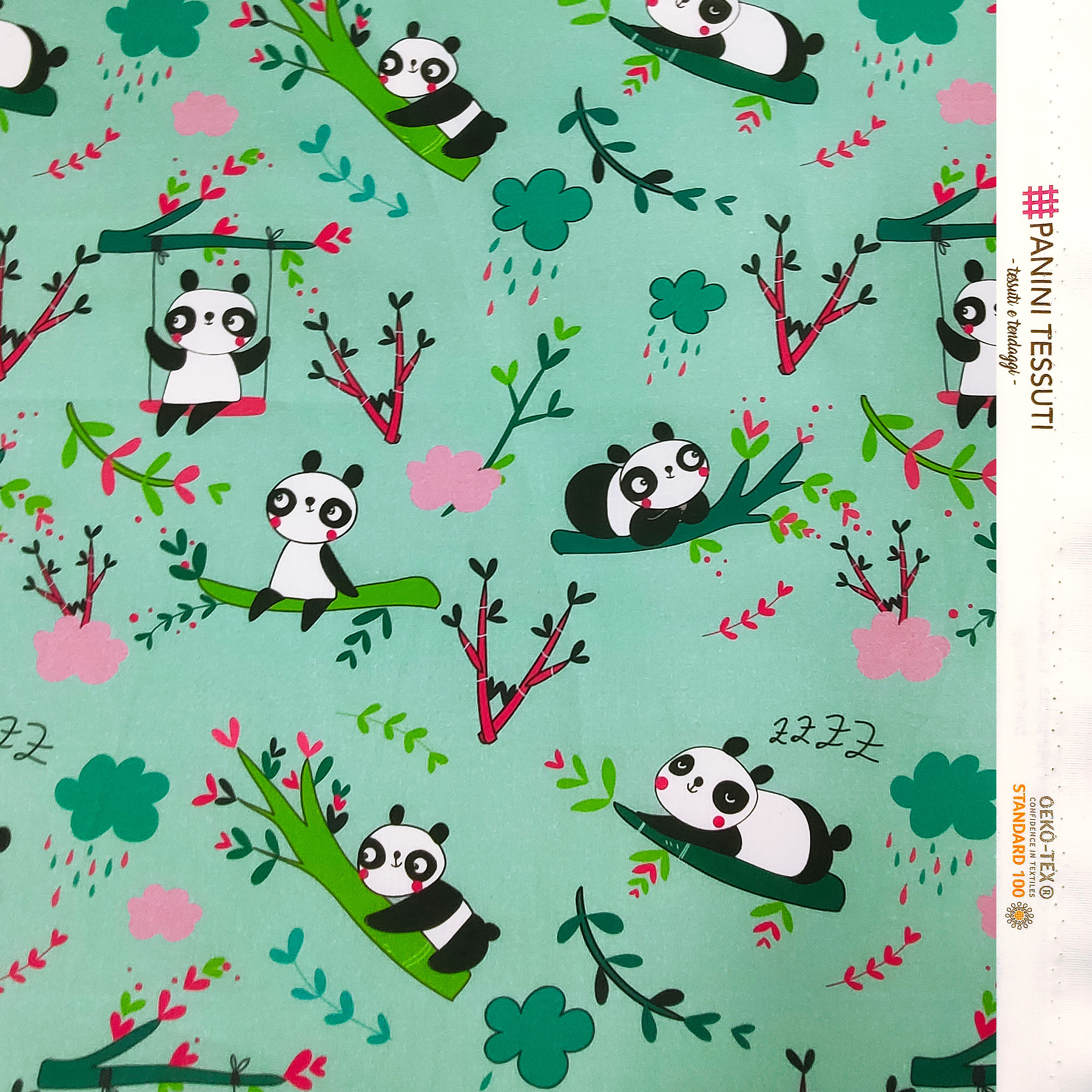 Ritaglio Cotone Panda Grandi Sfondo Verde Menta 50x150 cm