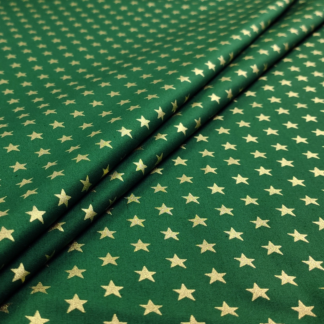 Tessuto Cotone Stelle Lurex Oro Sfondo Verde