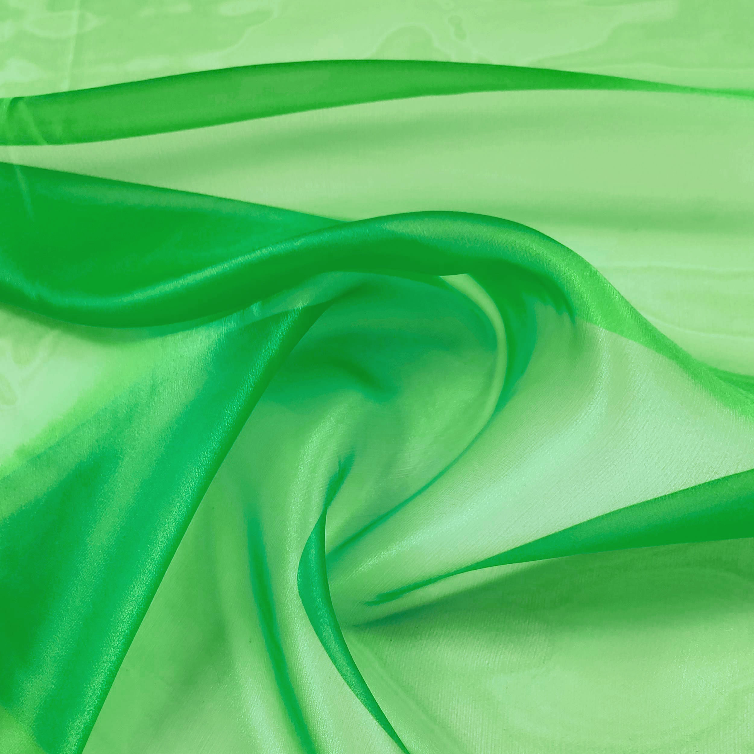 Organza Lux Tinta Unita Verde Prato