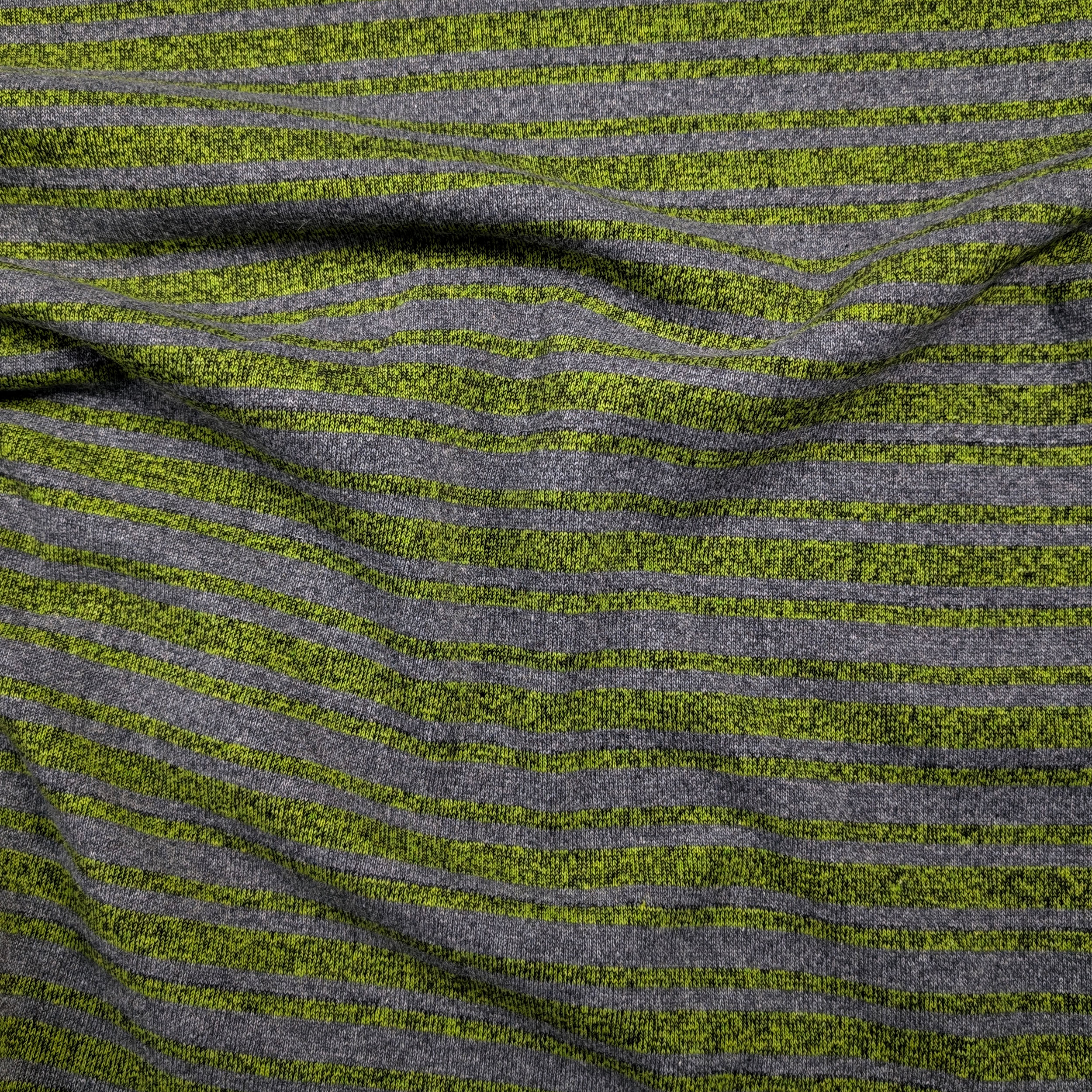 Felpa Invernale Righe Verdi Image