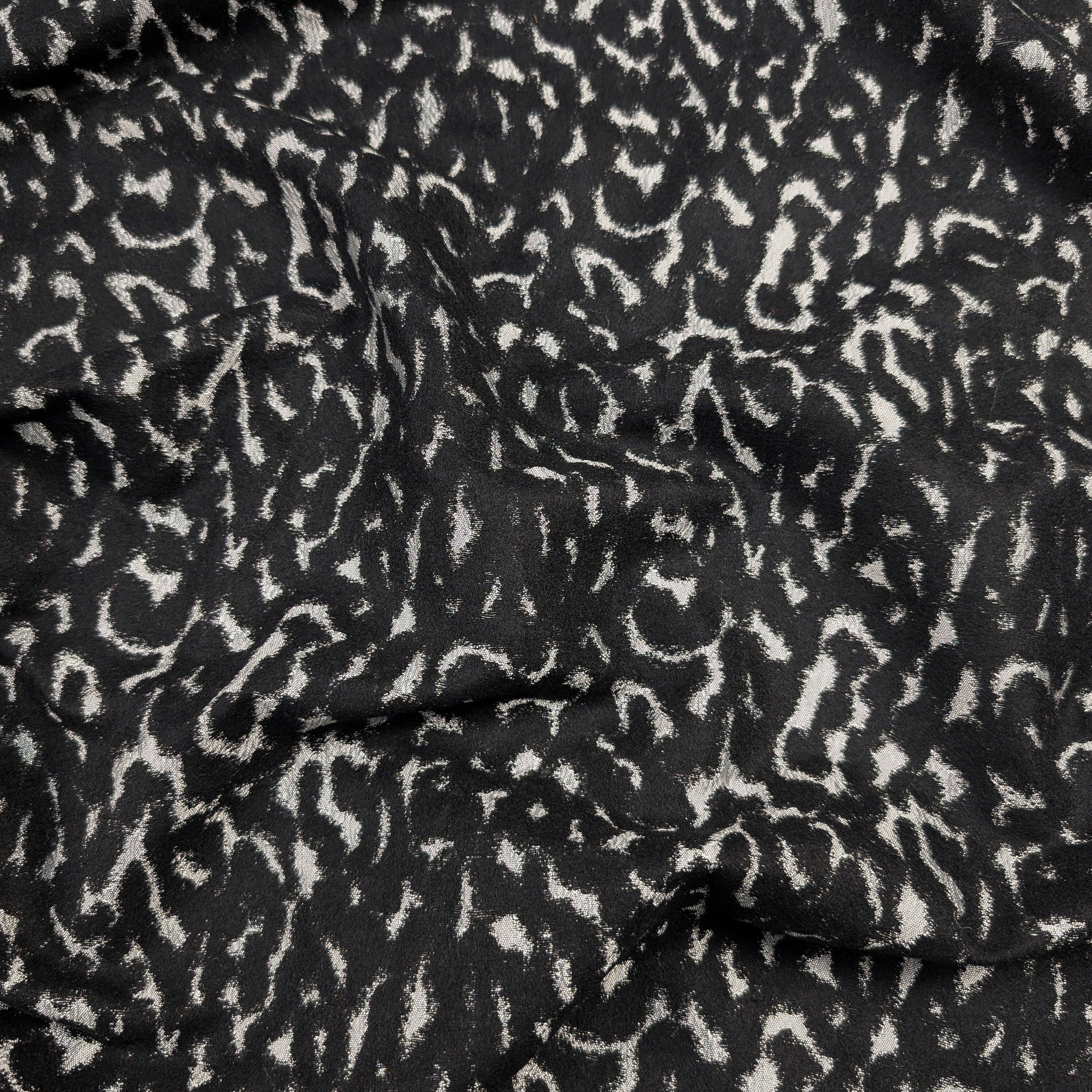 Broccato Fantasia Astratta Grigio e Nero Image