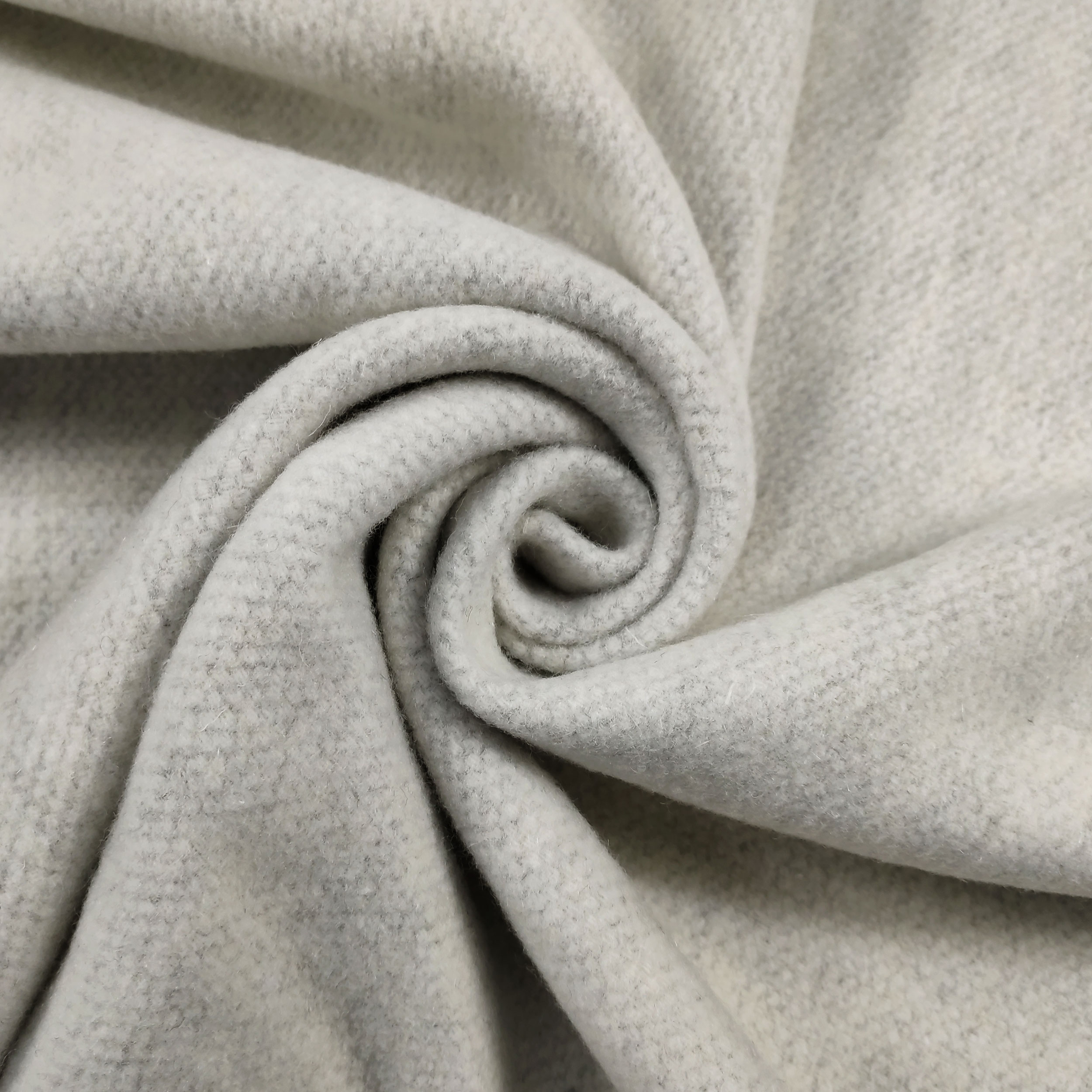 Scampolo Tessuto Abbigliamento Bianco Lana