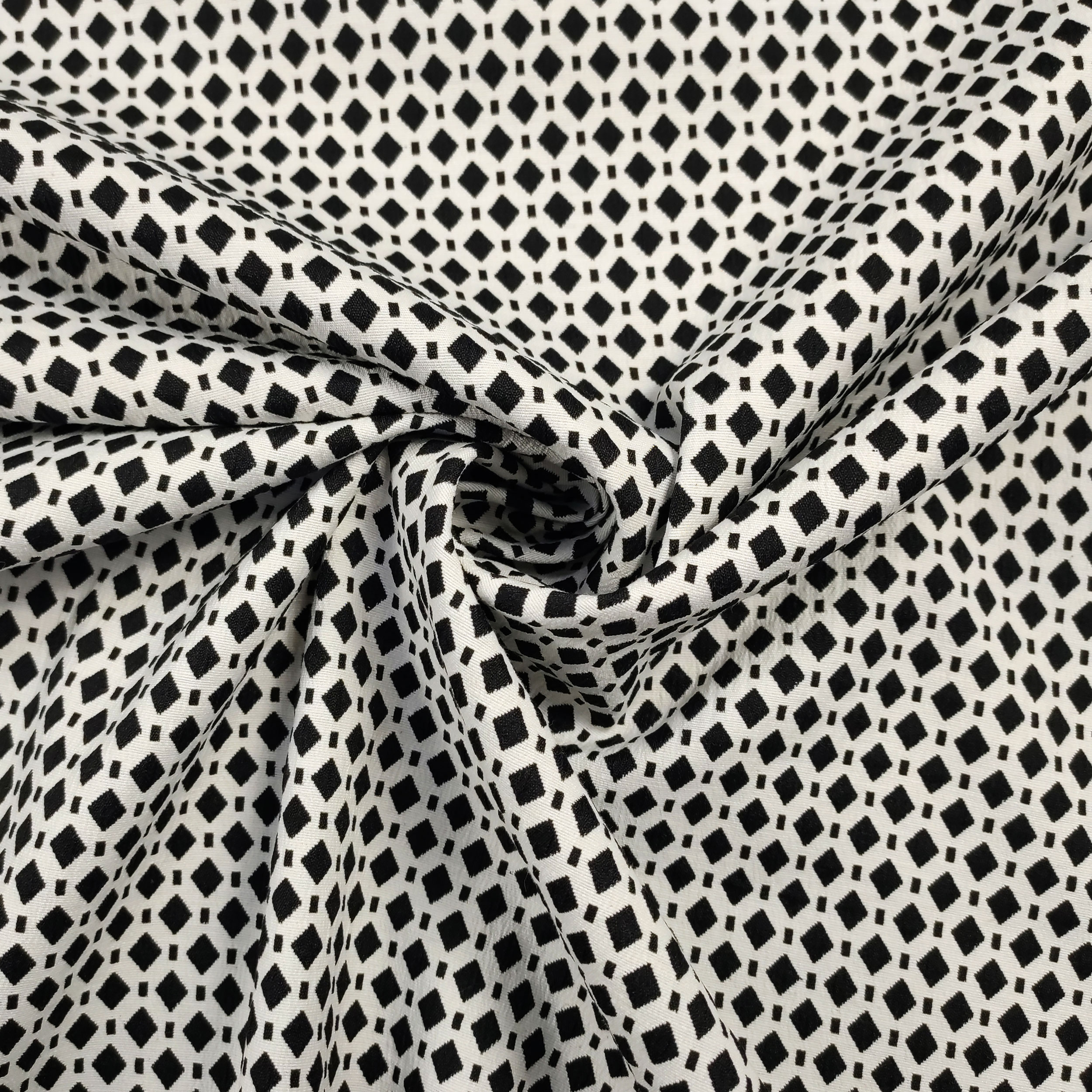 Tessuto Moda Rombi Nero Elasticizzato