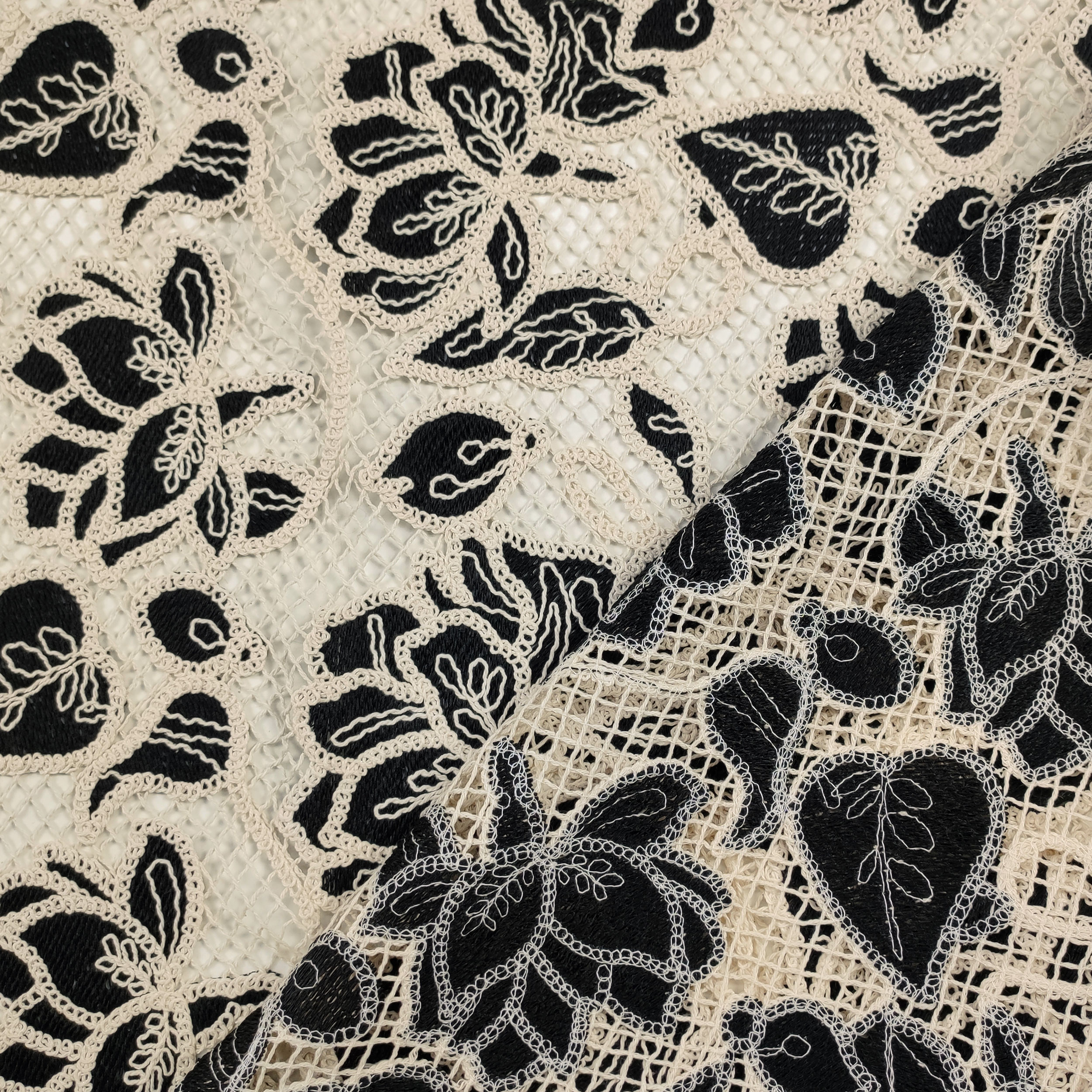 Macramè Doppio Smerlo Alta Moda
