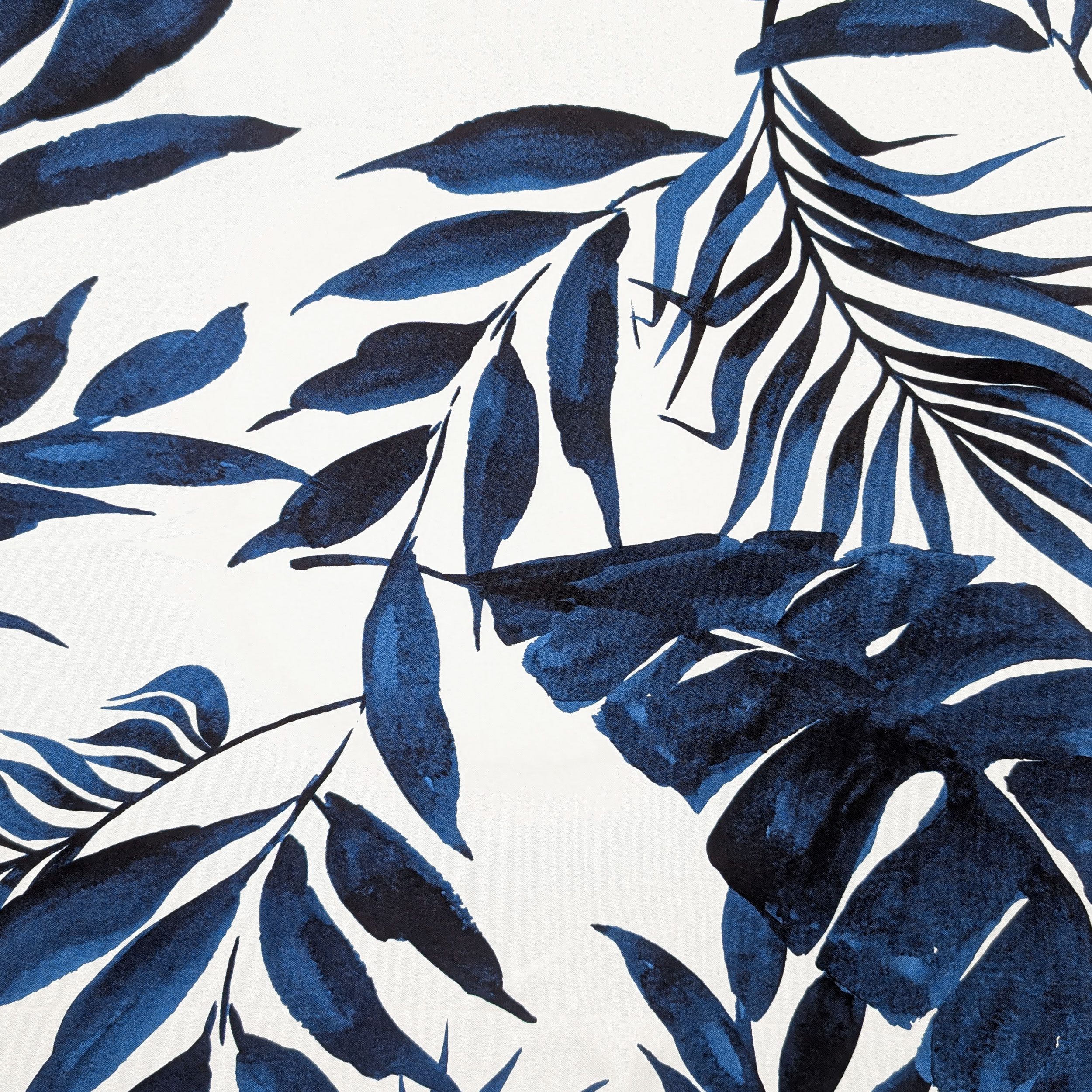 Ritaglio Popeline di Viscosa Foglie Blu 85x145 cm Image