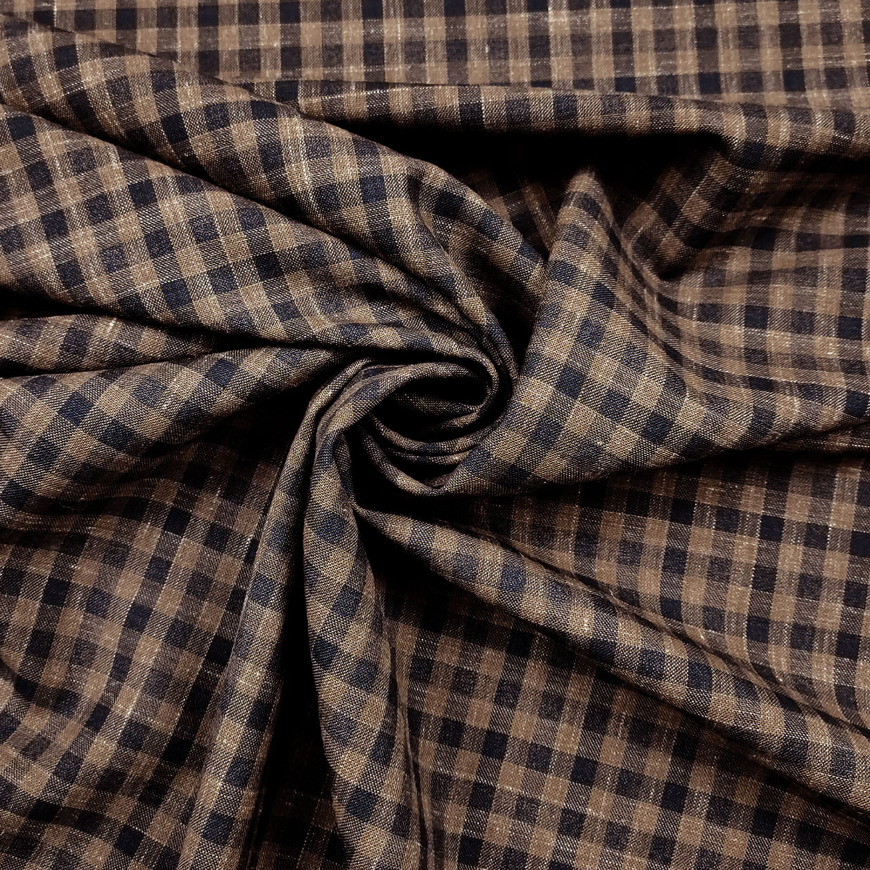 Abbigliamento di cotone quadri blu sfondo marrone