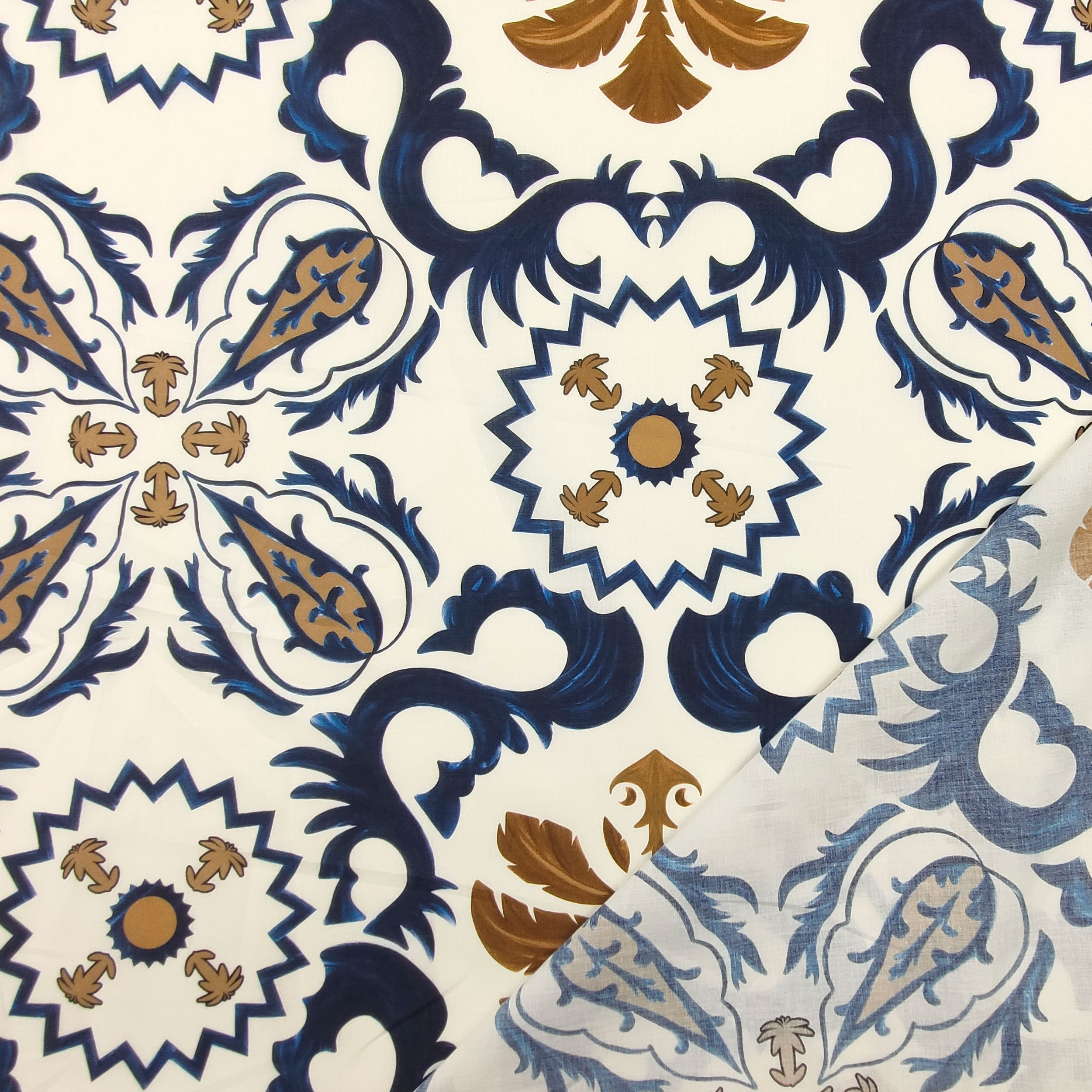 Tessuto in Cotone Fiori Arabesc Blu e Oro