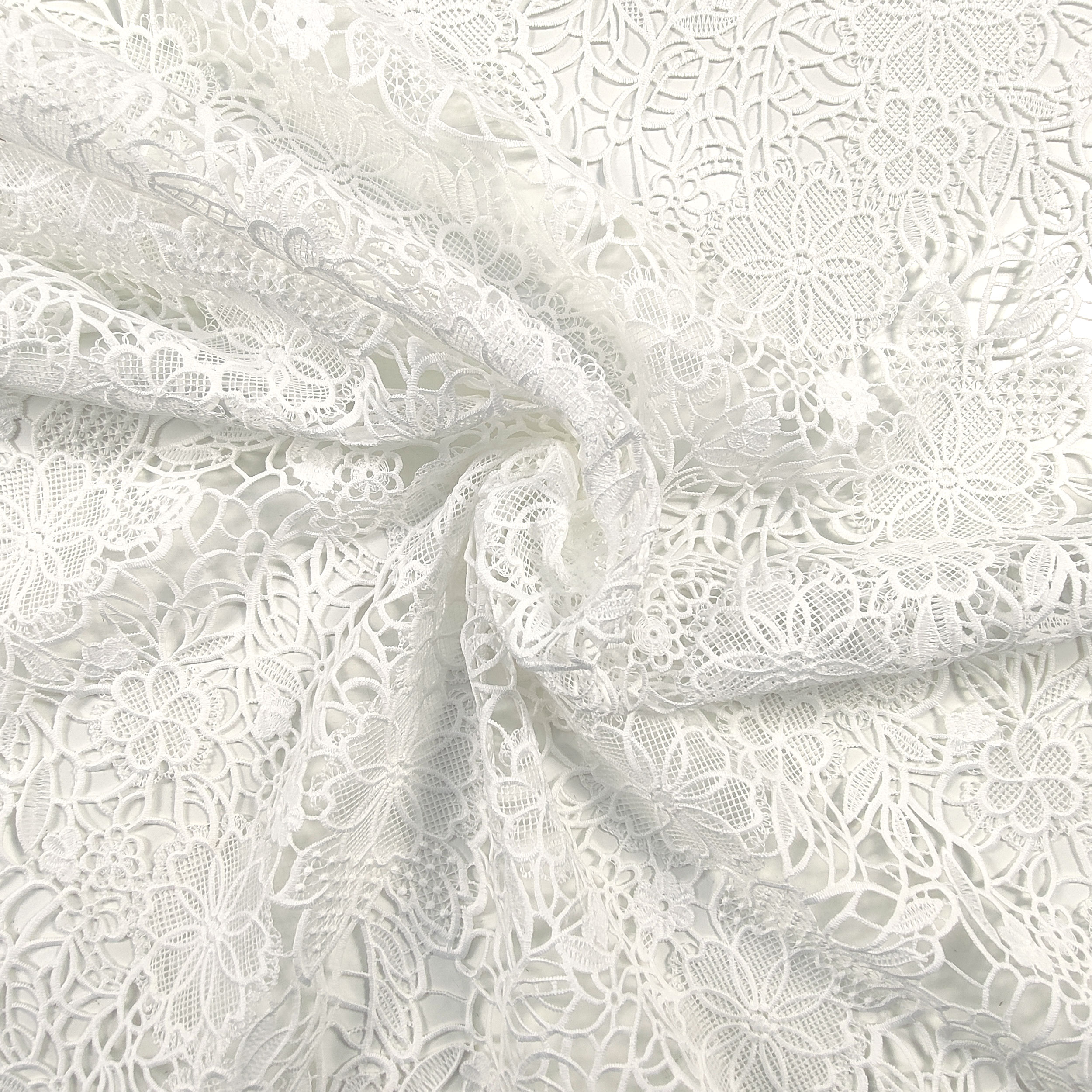 Macramè Sposa Taglio Vivo Floreale Image