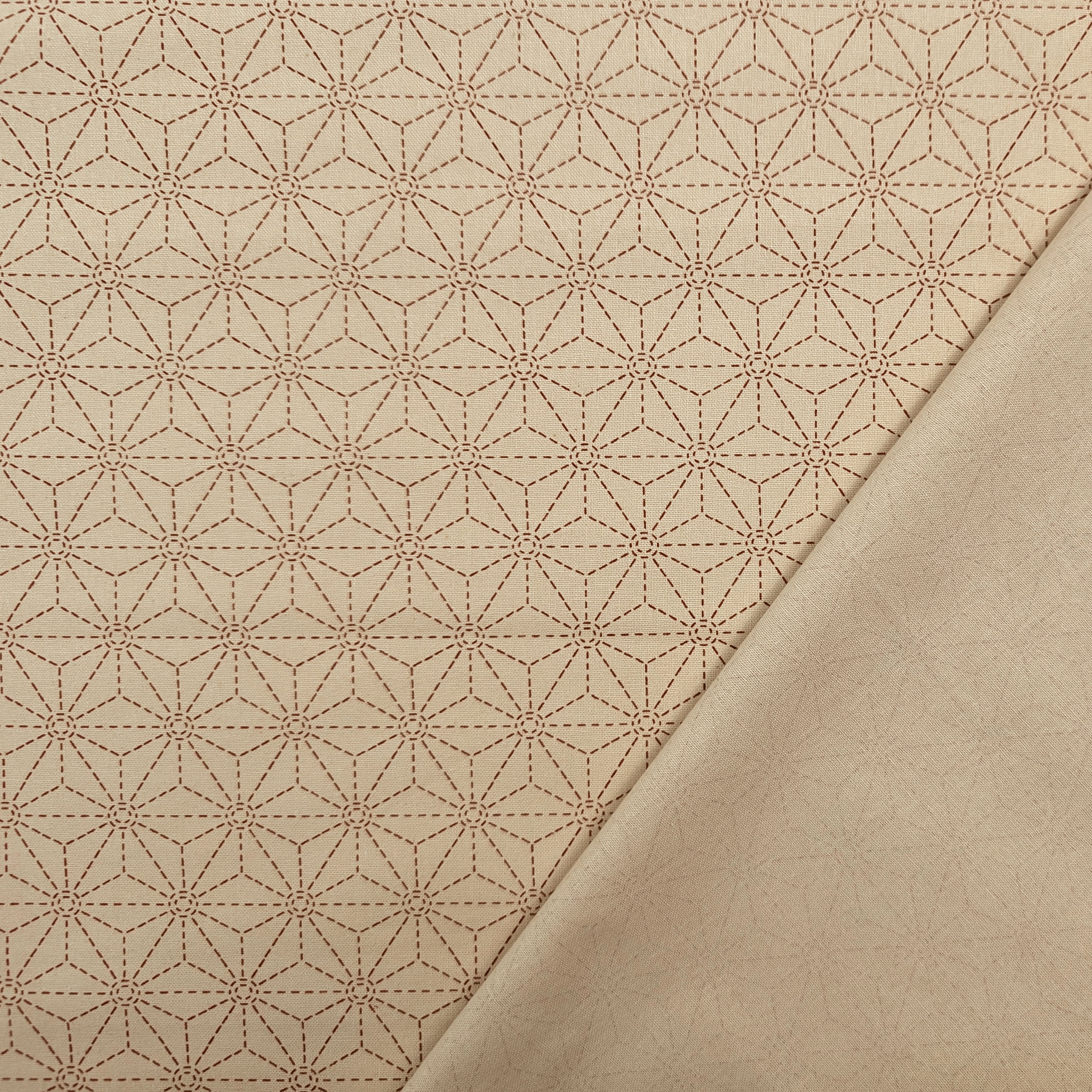 Popeline Cotone Beige con Stelle Geometriche Bordeaux Image