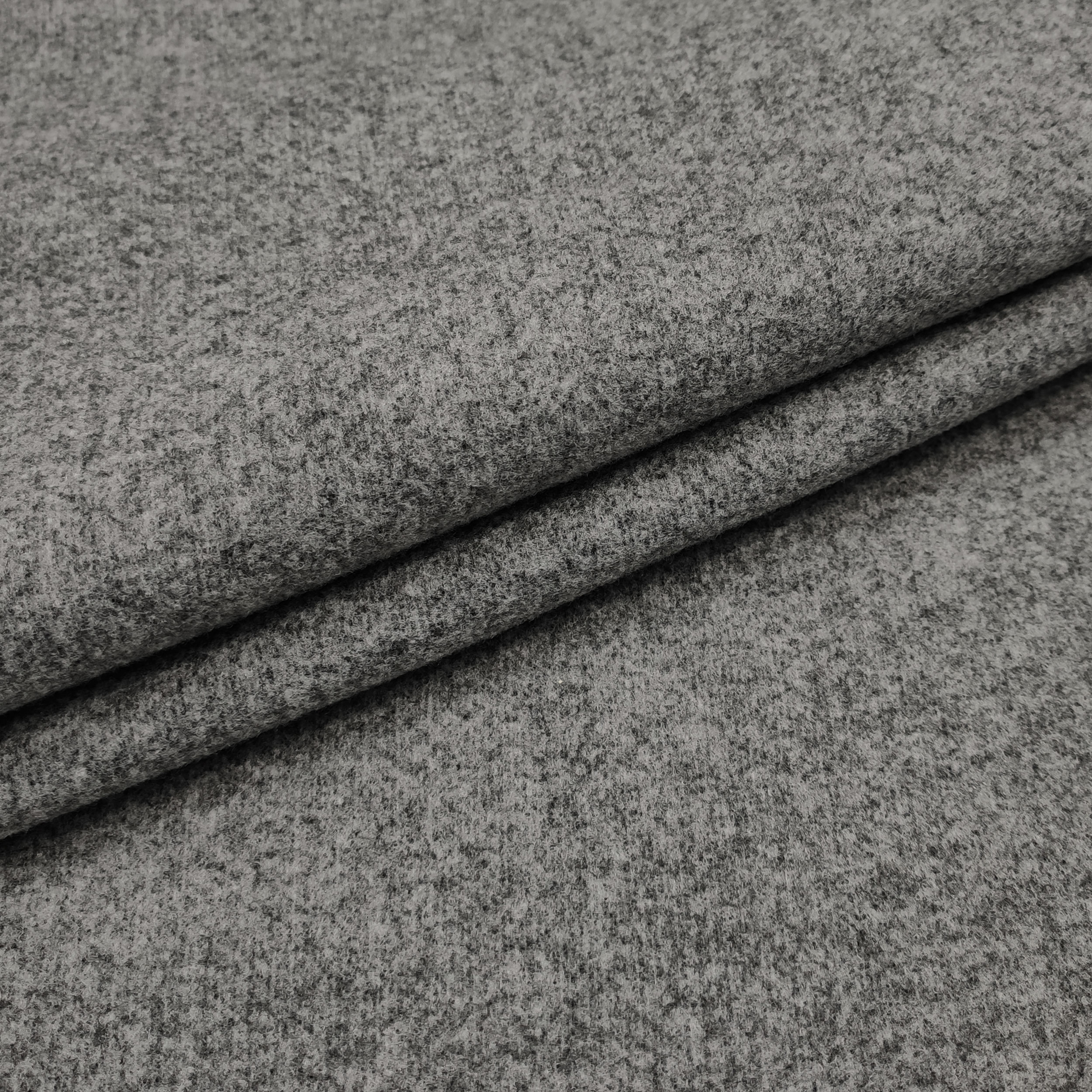 Guarnizione Soglia Garage 4,8m - Gomma PVB, Antiacqua E Antispolvere, Con Bandella Gialla Antiscivolo - Foto 6