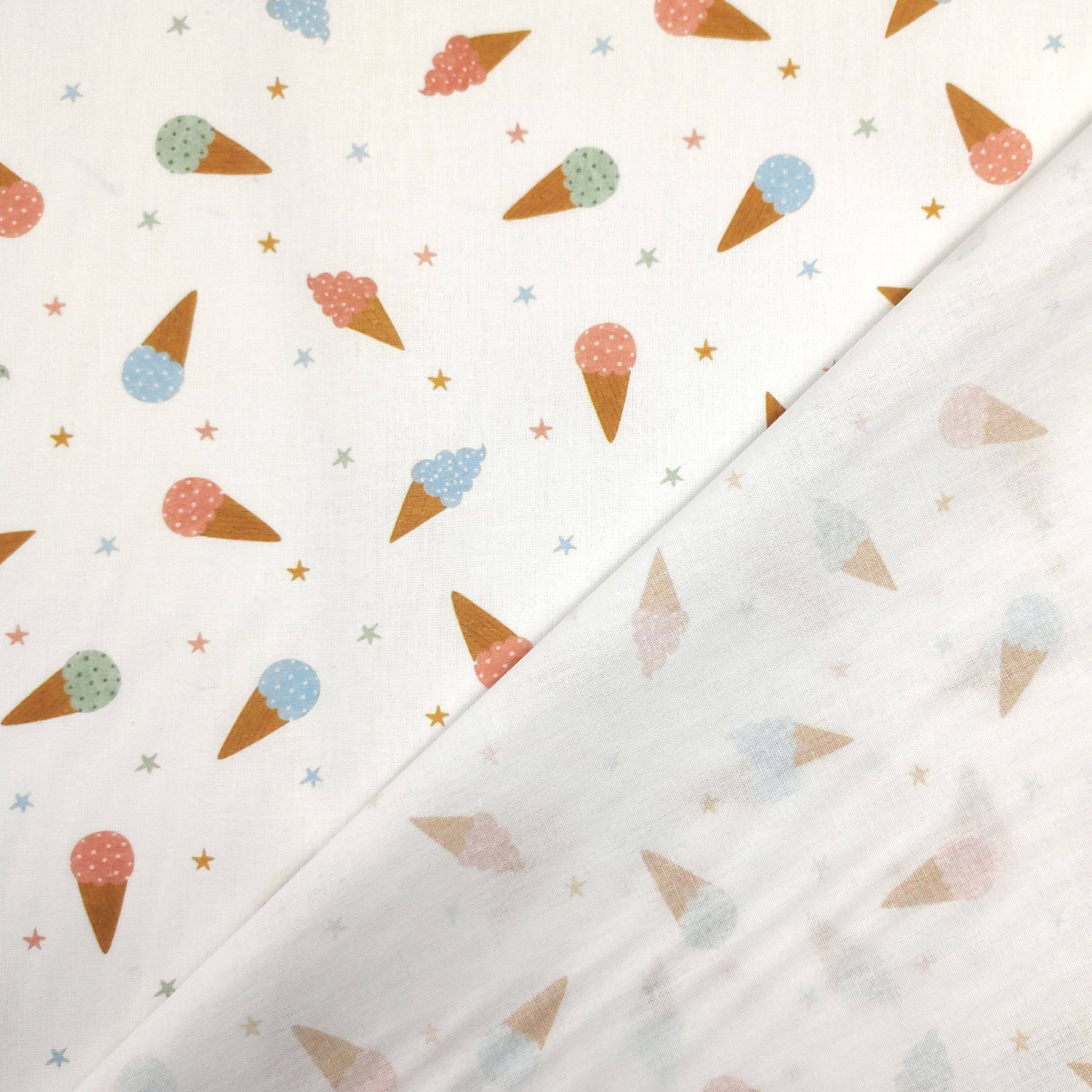 Tessuto Cotone Gelati e Stelline