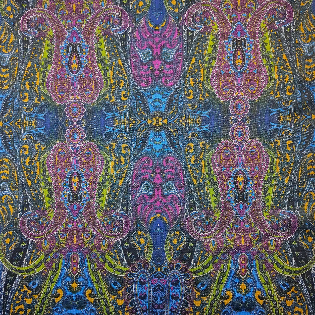 tessuto-di-felpa-accoppiata-fantasia-cachemire-multicolore