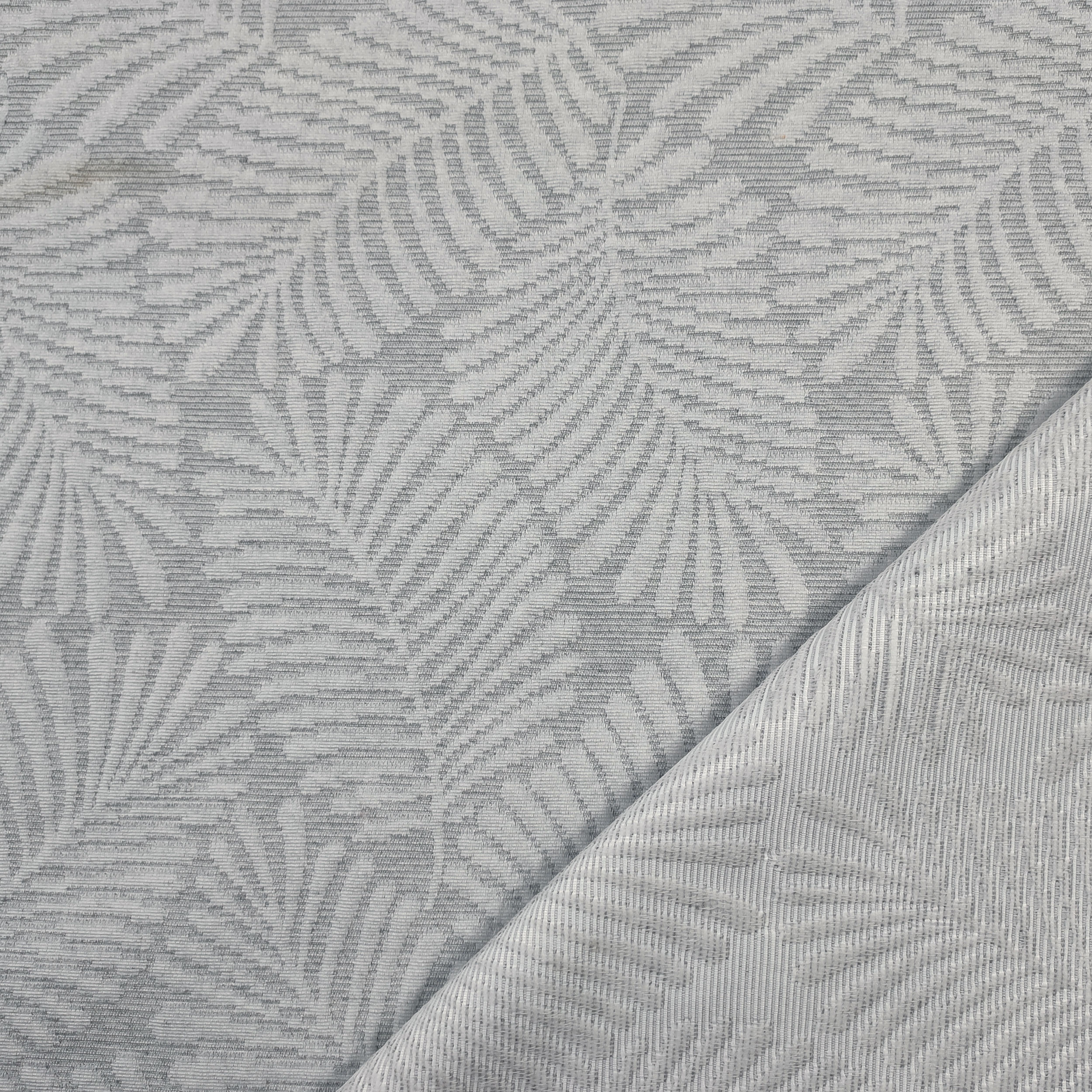Jacquard Copriletto Matelassè Foglie Grigio