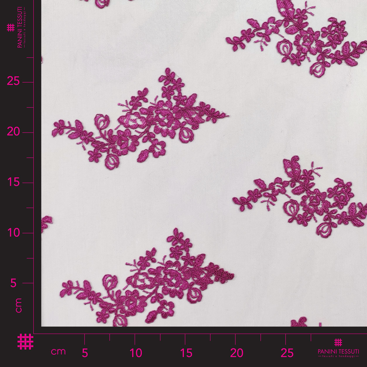 pizzo-bordo-decorato-fuxia