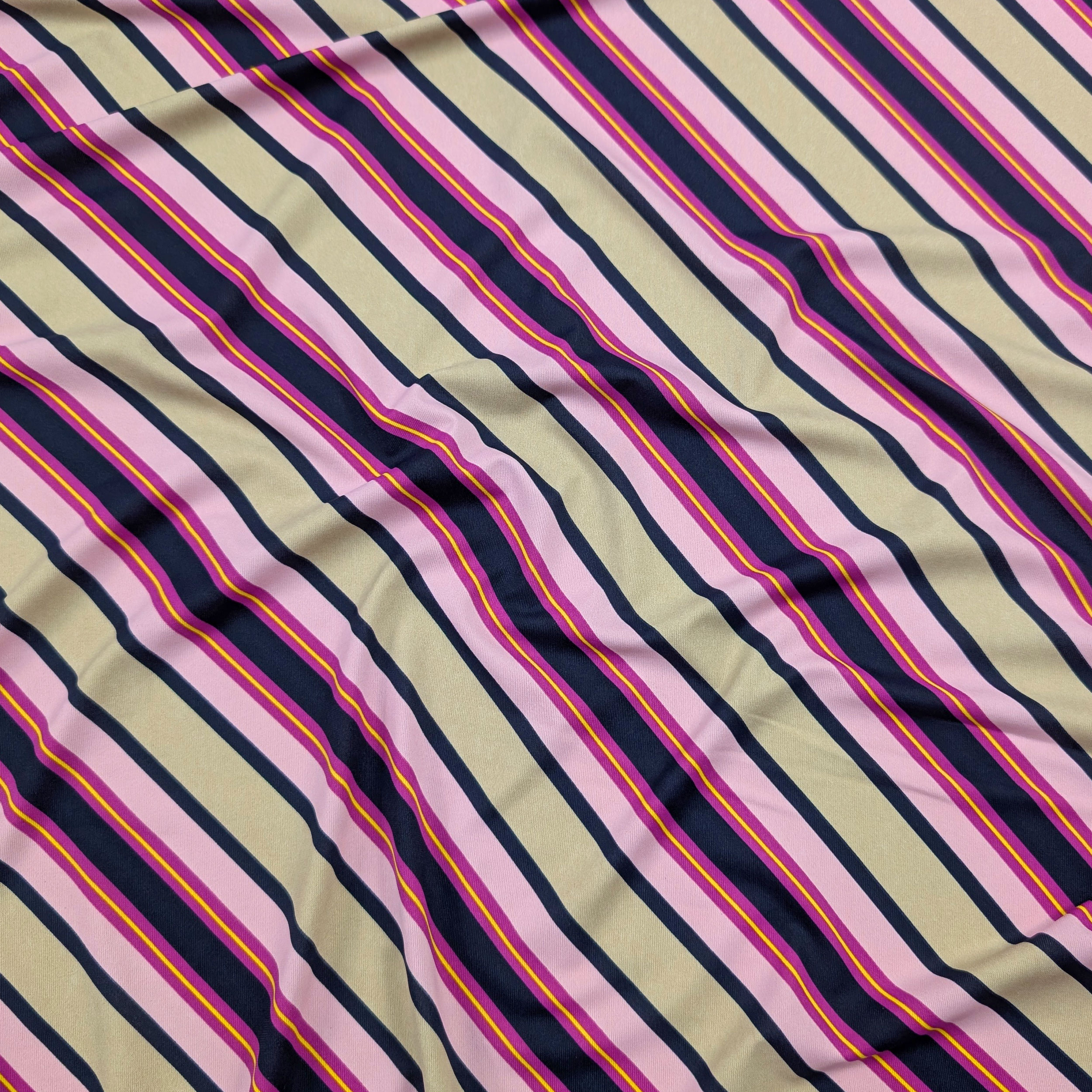 Maglina Bielastica Righe Diagonali Blu e Rosa Image