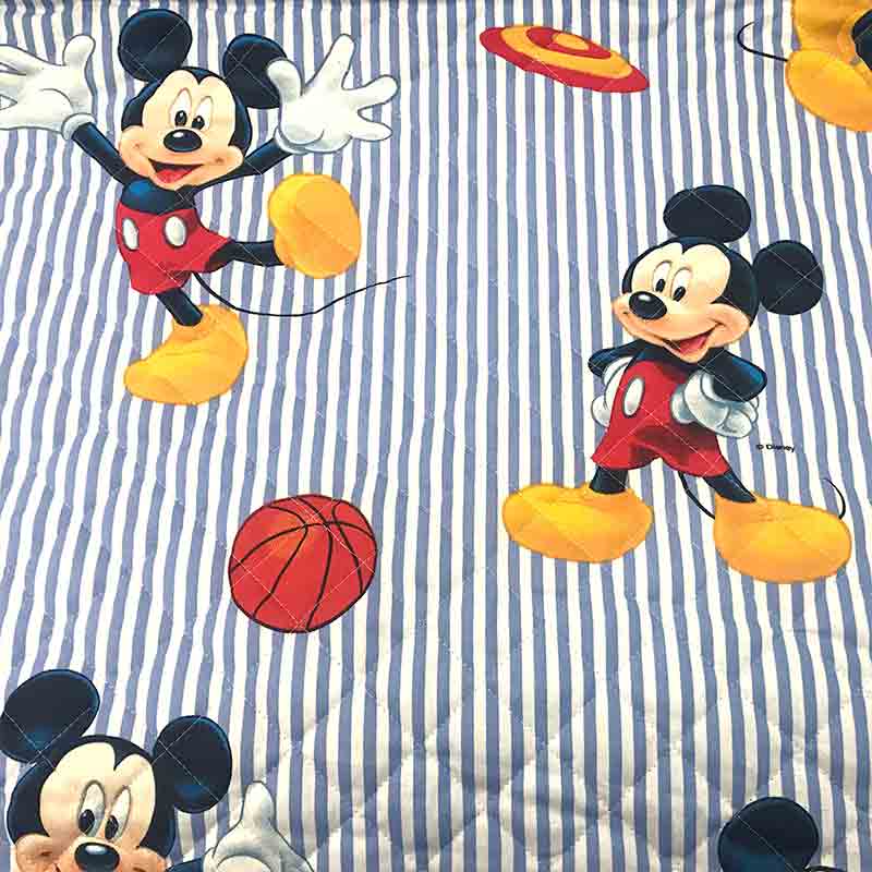 Tessuto-Trapuntato-Disney-Cotone-Topolino-Sport_Disteso