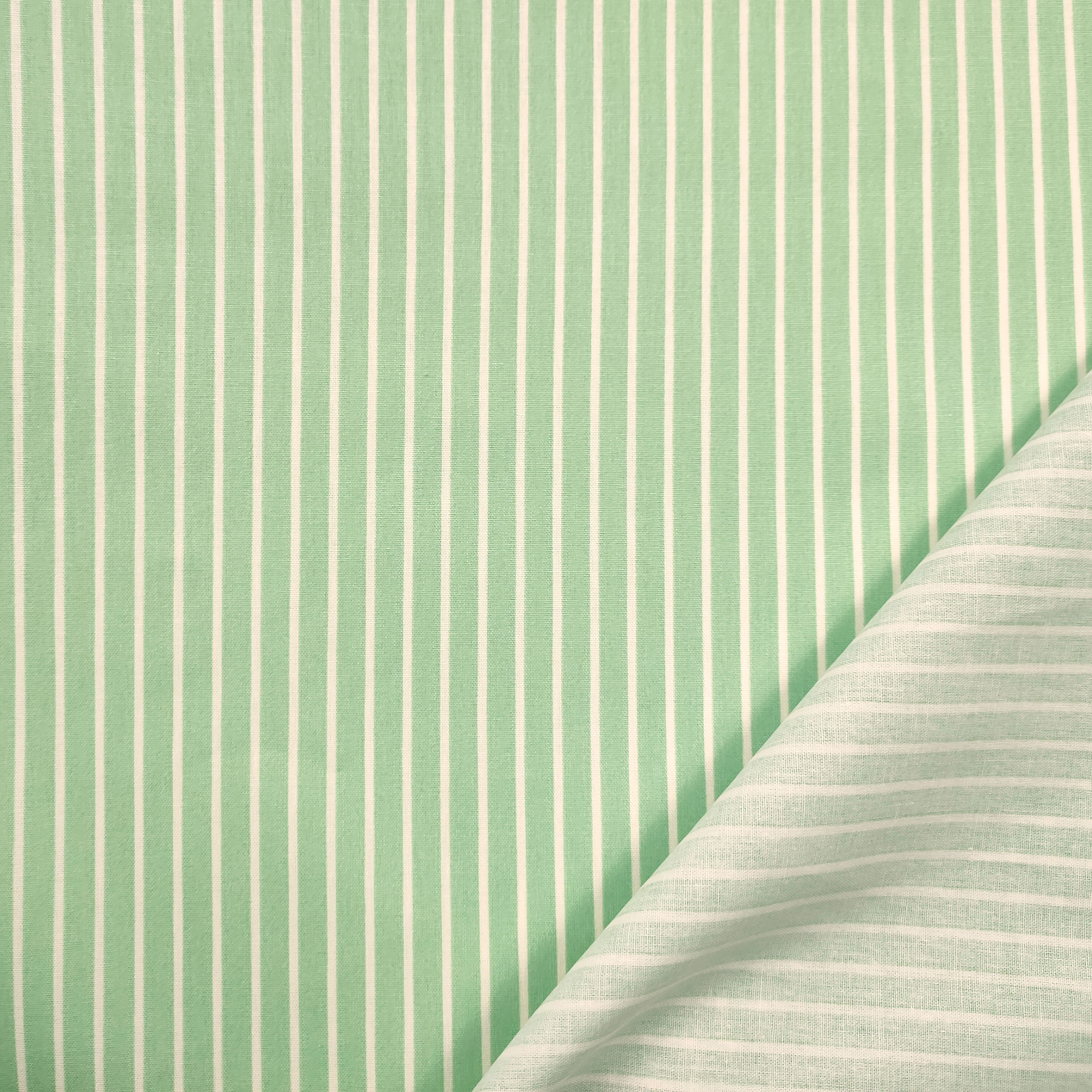 Popeline di Cotone Verde Fantasia Righe