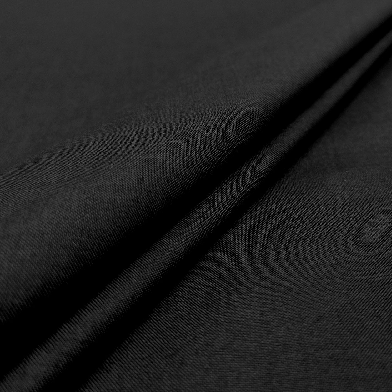 leggero-misto-cotone-abbigliamento-nero