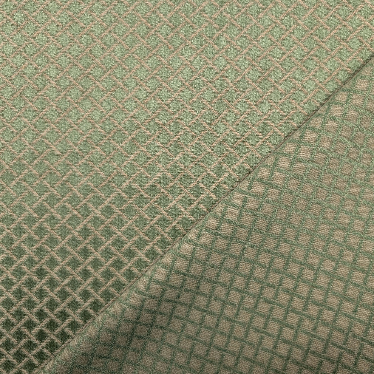 Jacquard Verde Rombi Intrecciati Image