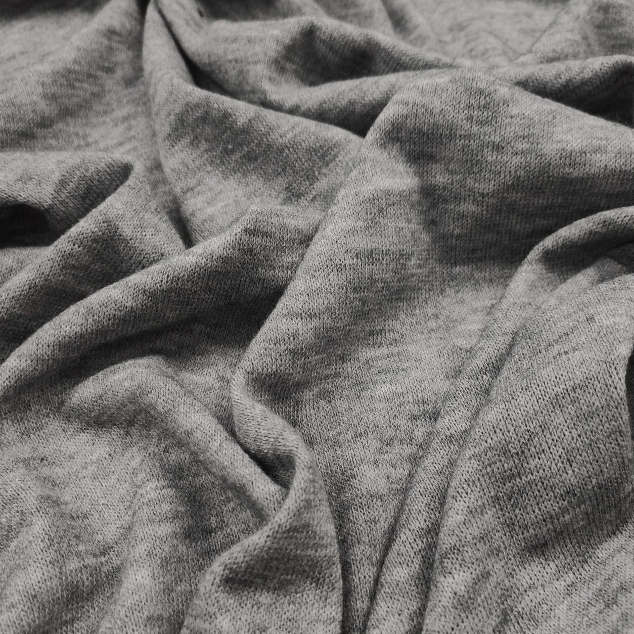 tessuti-di-lana maglia-leggera-grigio-melange