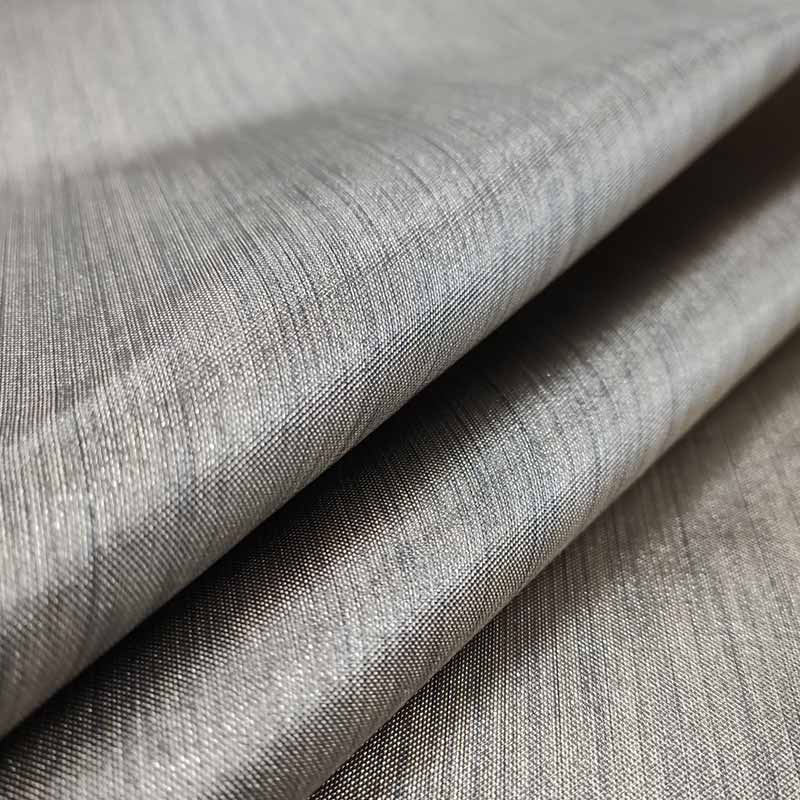 tovaglie-plastificate-metallizzate-oro