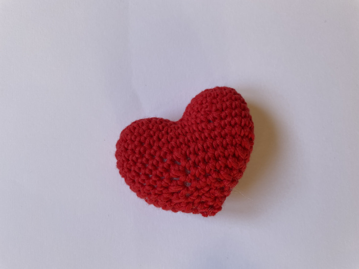 cuore-rosso-crochet