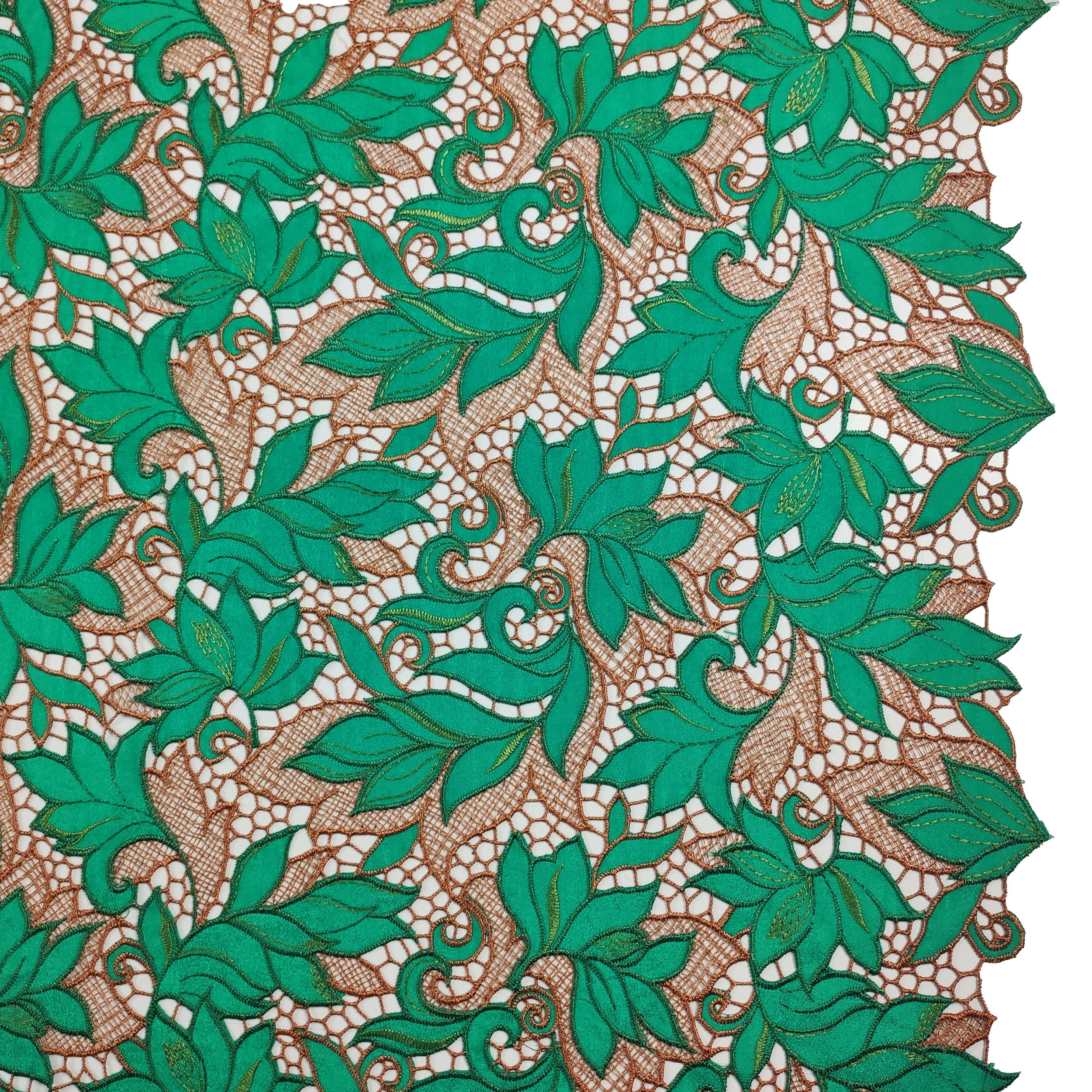 Pizzo Alta Moda Verde Image