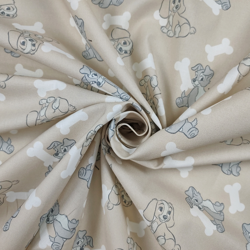  Ritaglio Tessuto Cotone Disney Lilly e il Vagabondo Cuccioli 50x140 cm