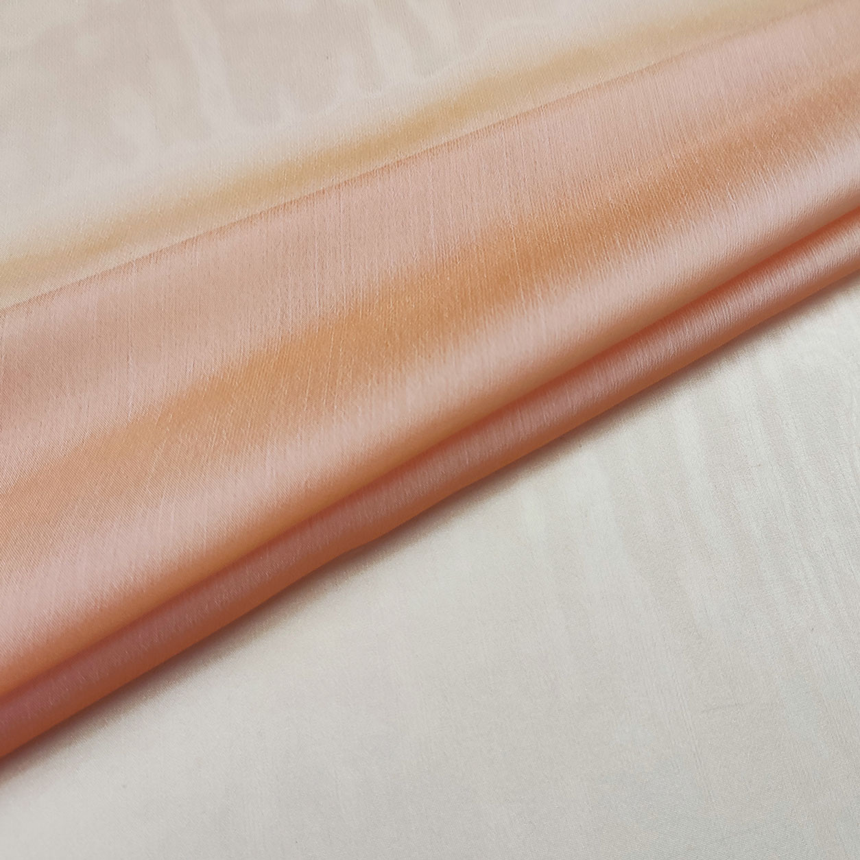 stoffa-voile-cangiante-pesca