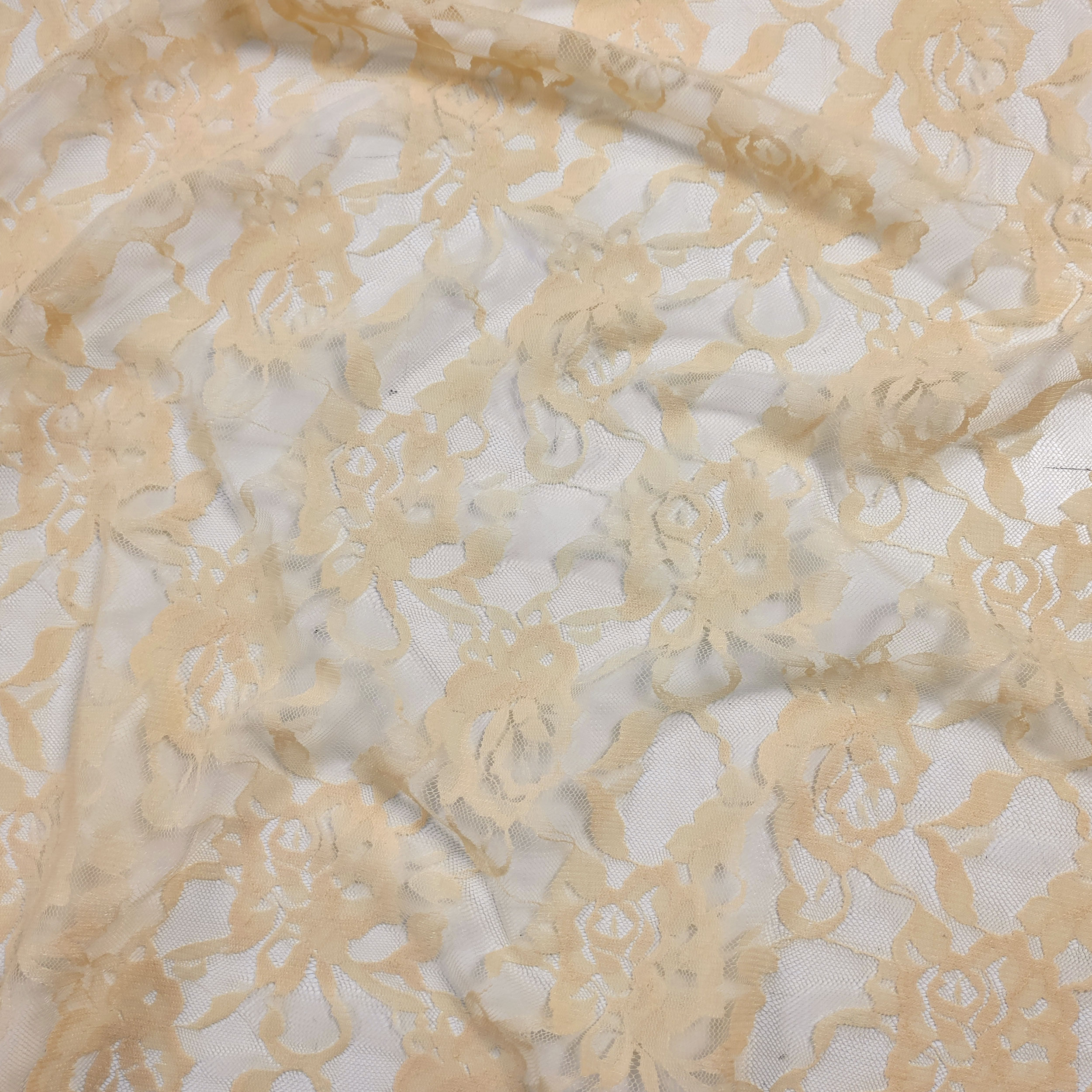 Pizzo Elastico con Rose Image