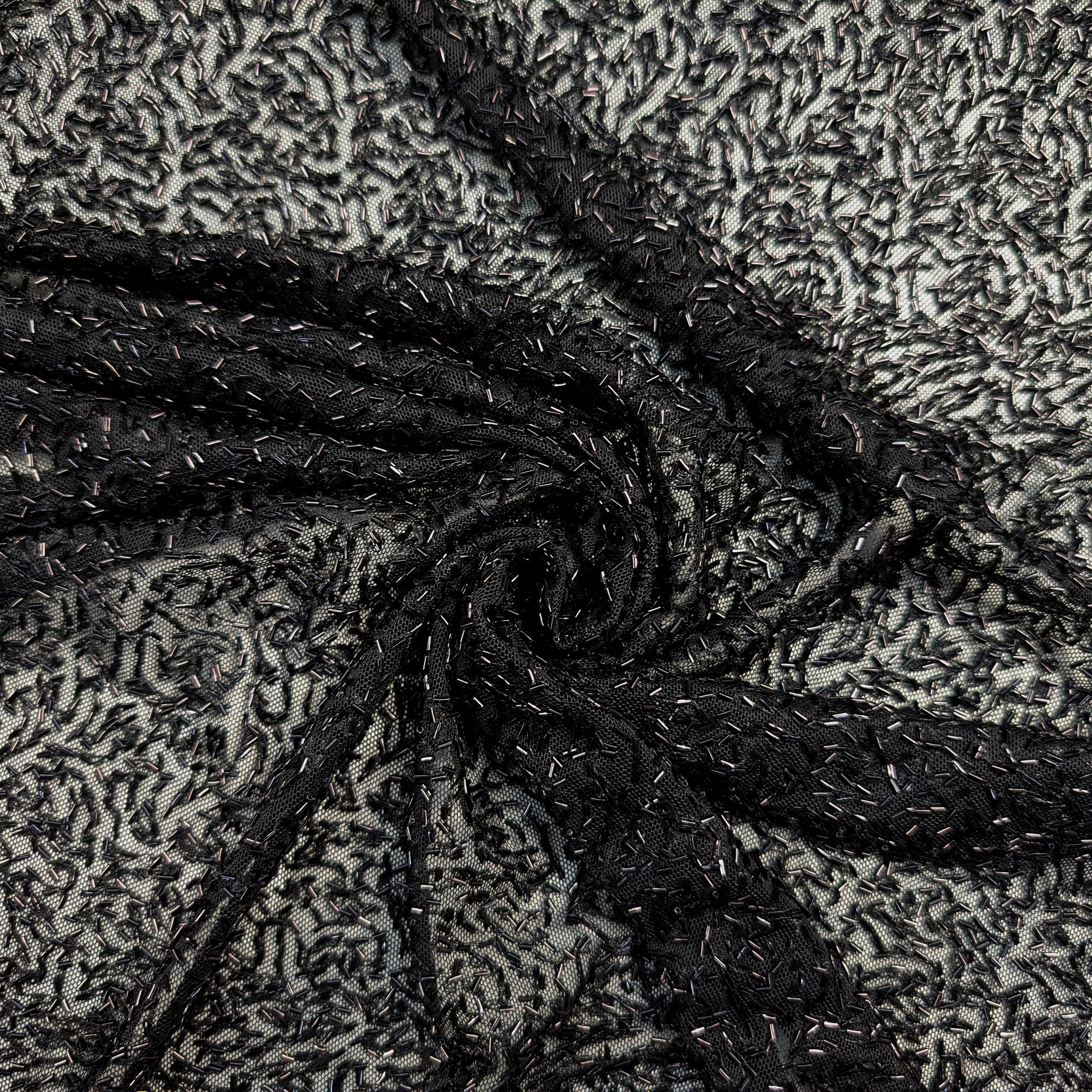 Tulle Ricamato con Perline Tubolari Nero Image