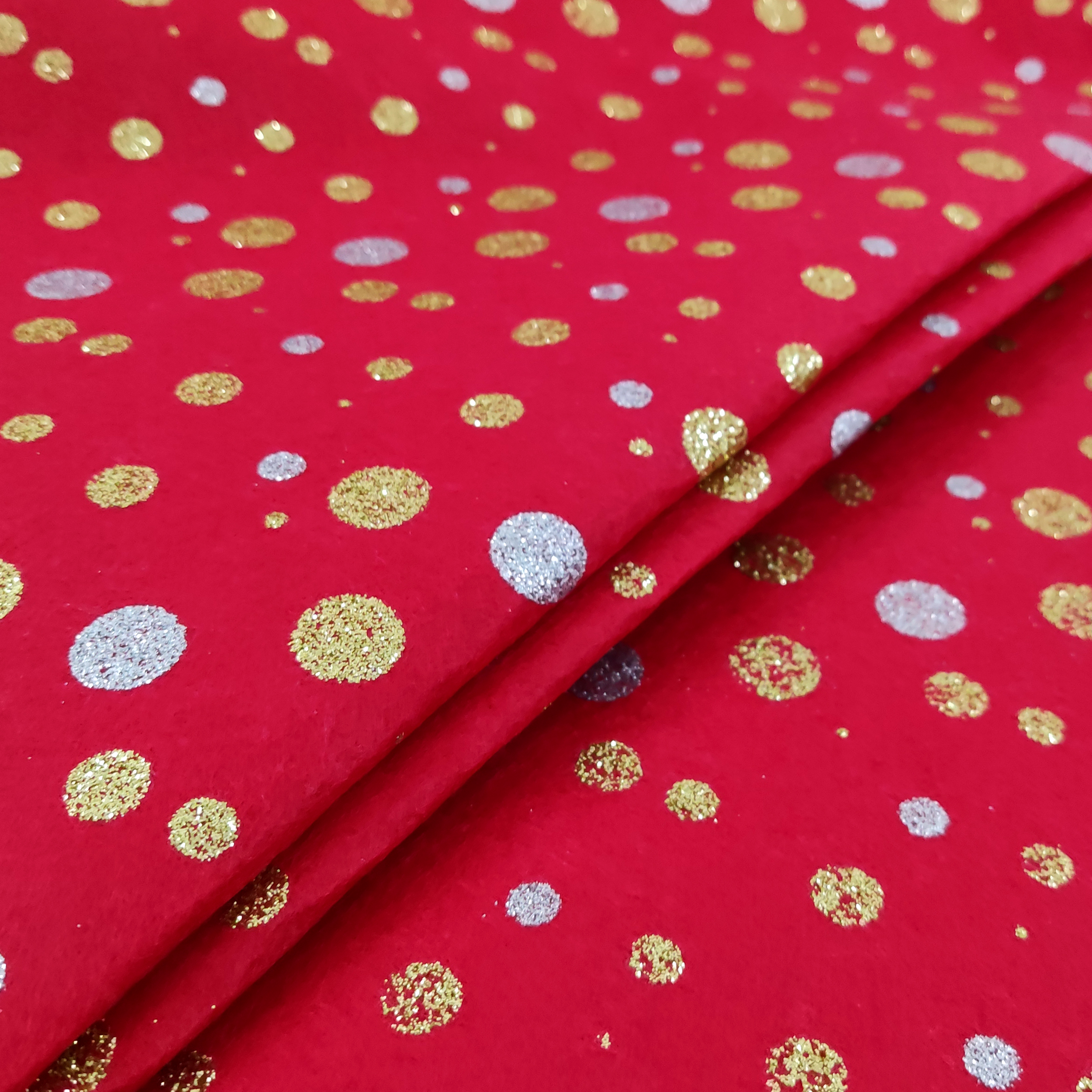 Pannolenci Pois Glitter Sfondo Rosso