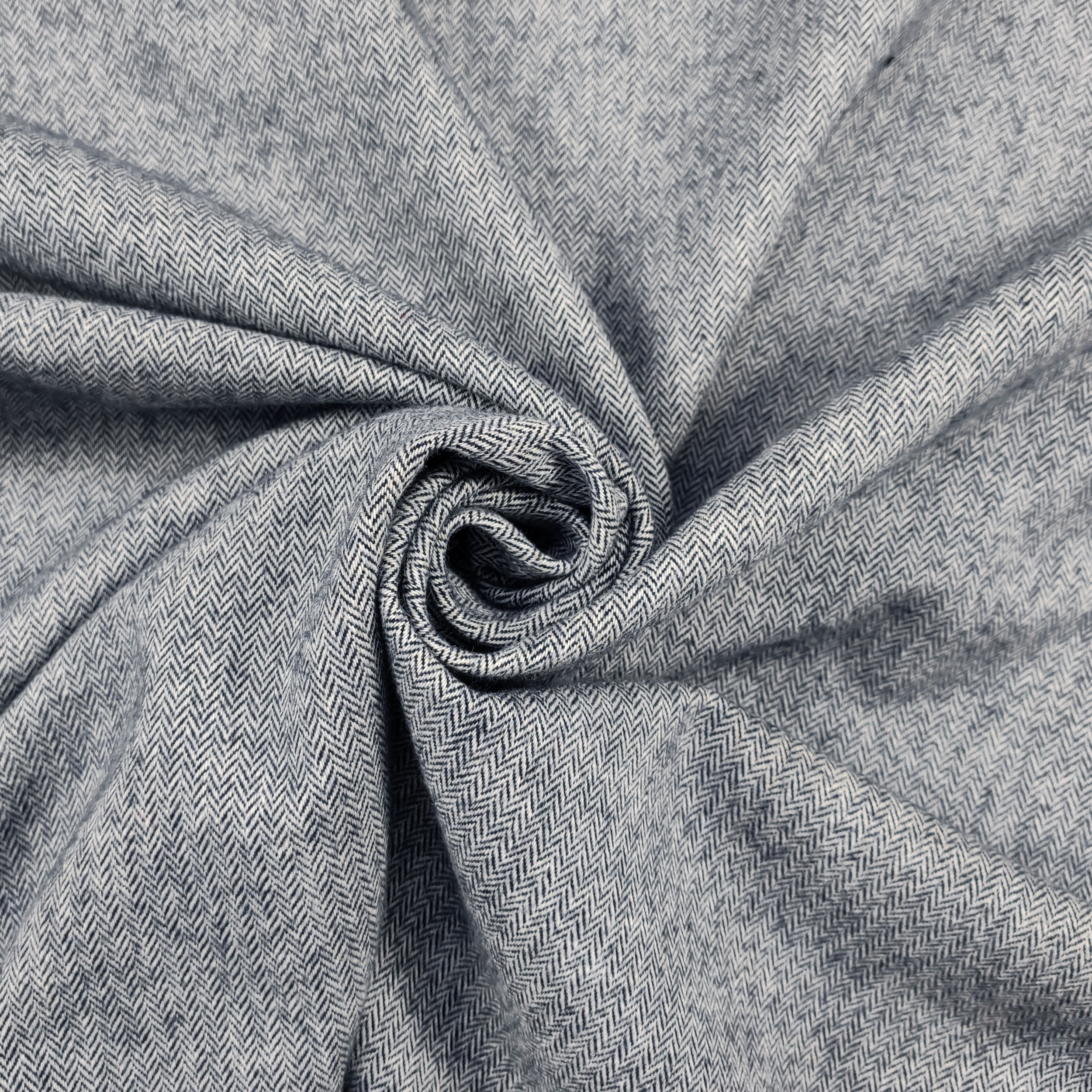 Tessuto per Cappotti Spigato Bianco e Blu Scuro