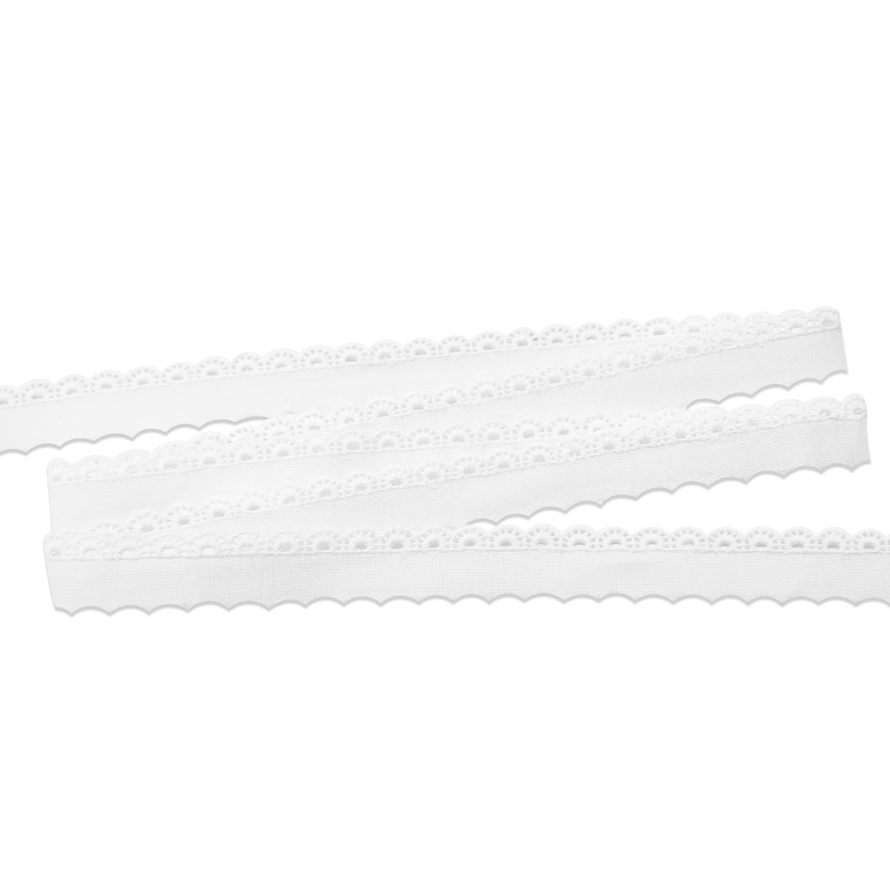 Pizzo-Ricamato-Bianco-15-mm