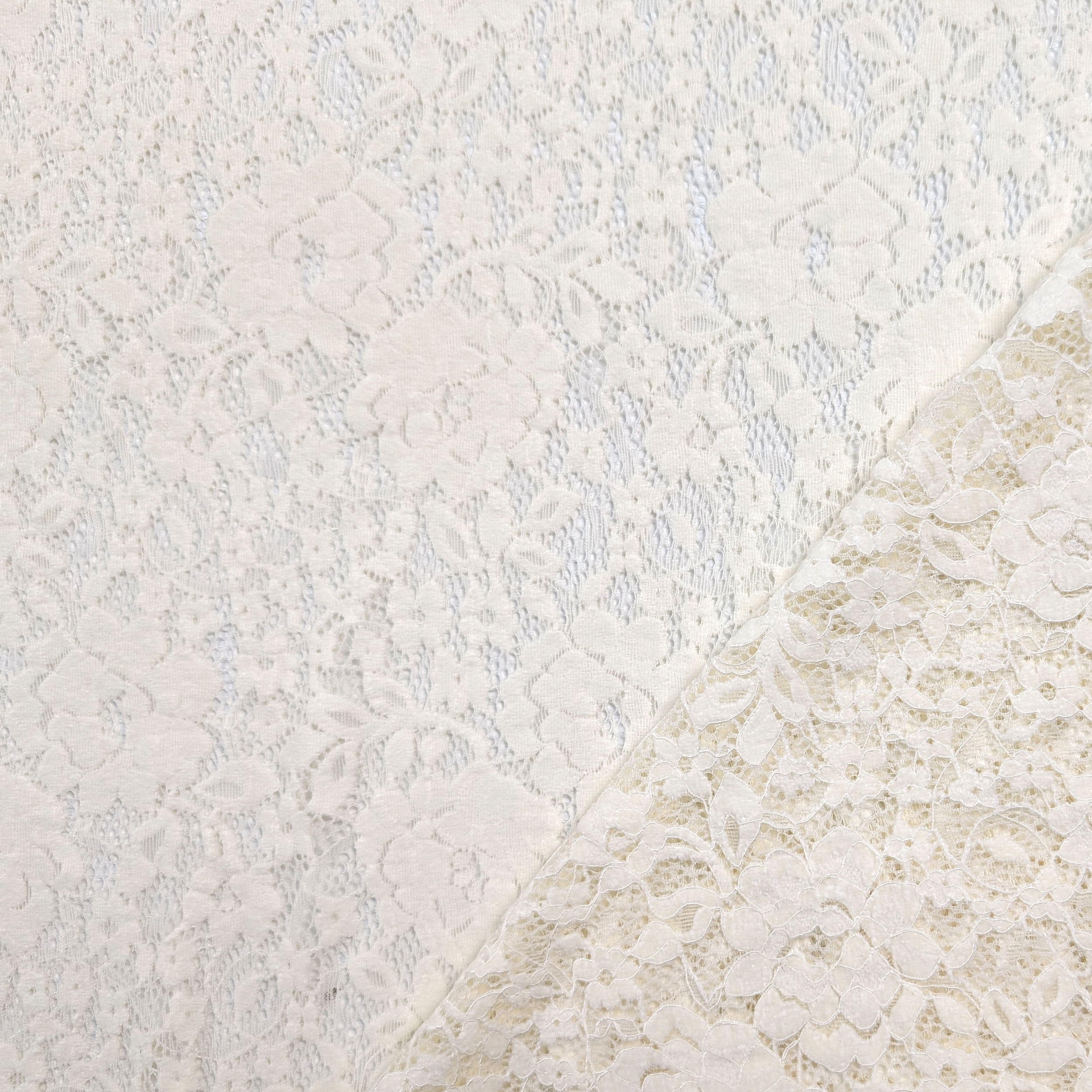 Pizzo Inserto Rose Velluto Bianco Image