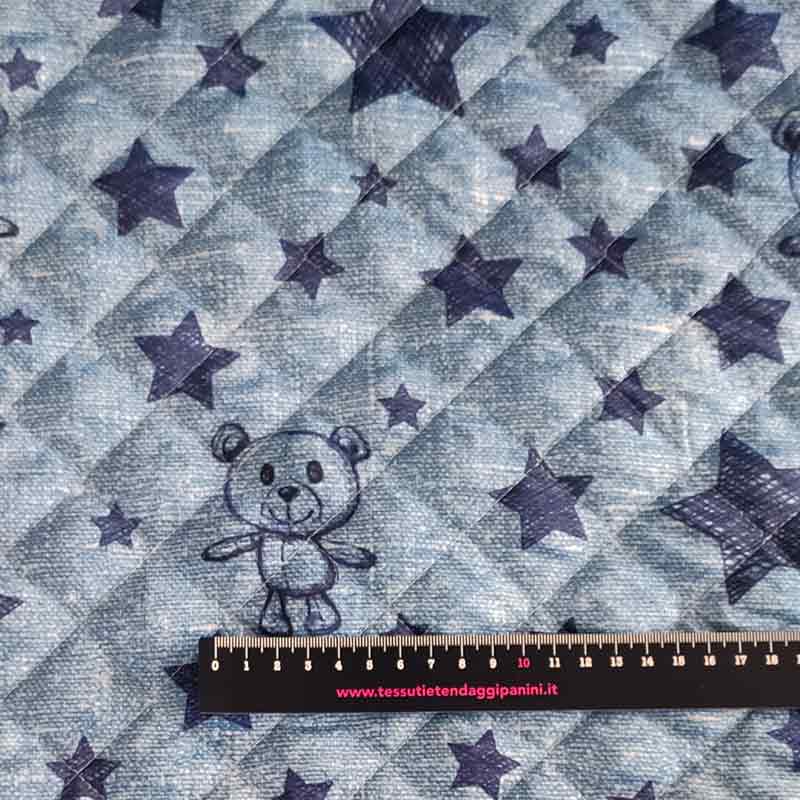 Tessuto in cotone trapuntato con orsetti e stelle (1)
