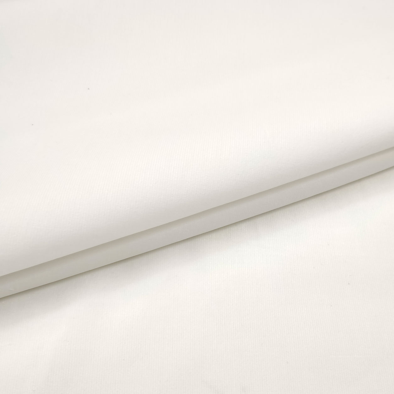 Tessuto Rigatino Bianco