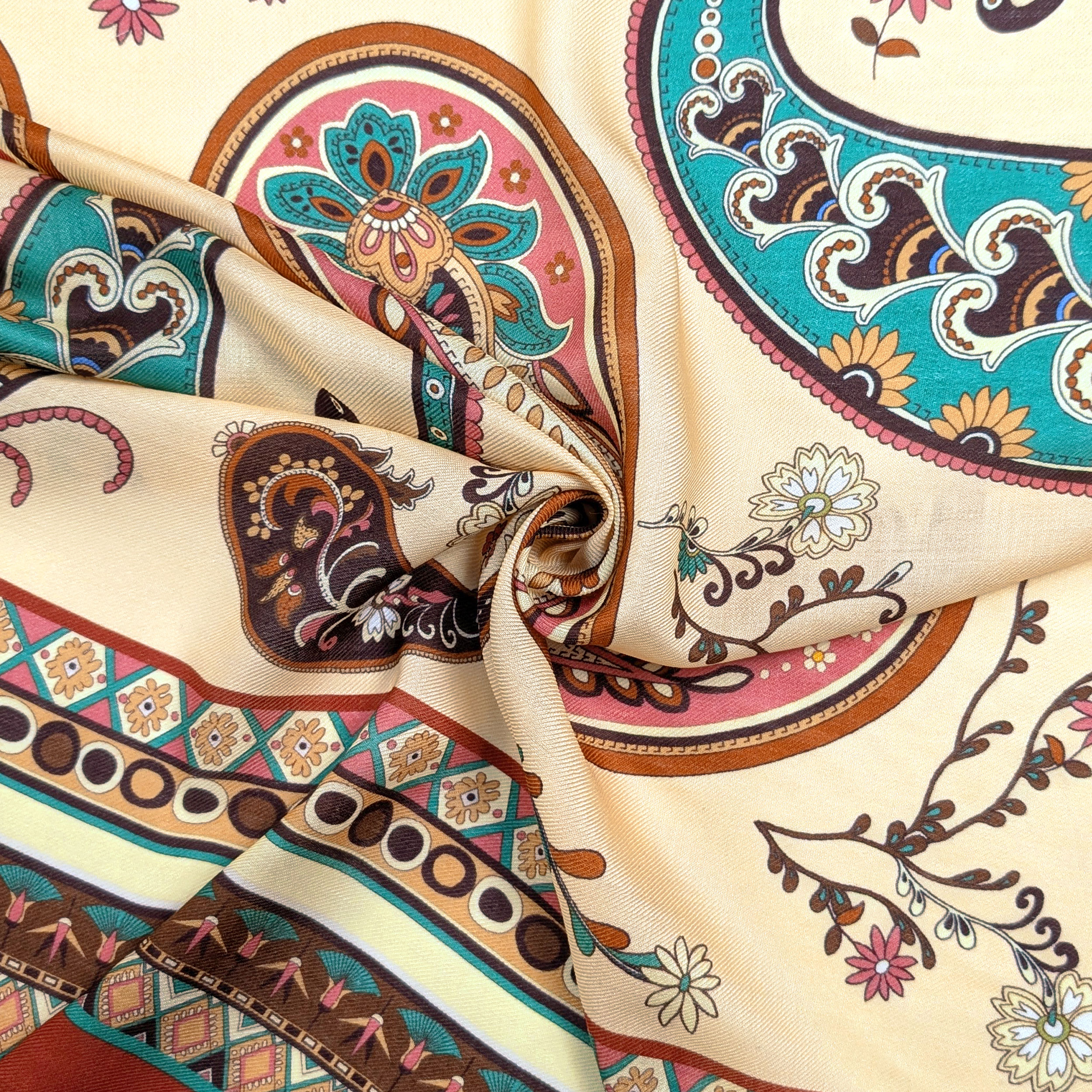 Pannello Lana e Seta Paisley Ornamentale 140x140 cm Image
