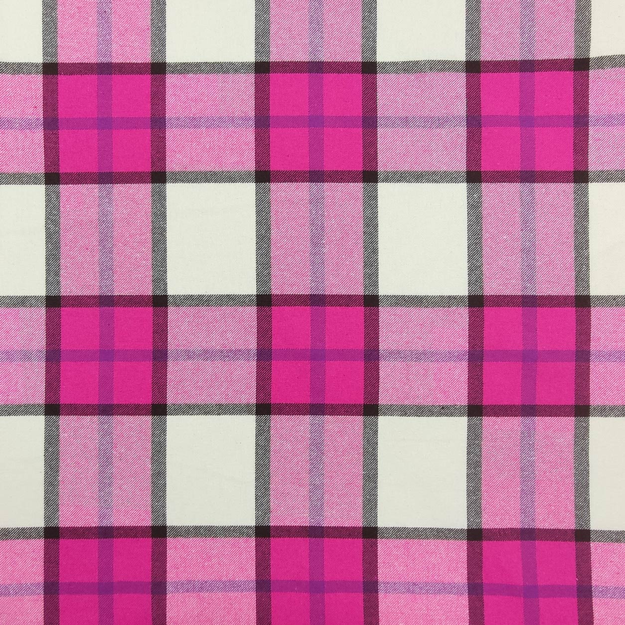 tartan-scozzese-quadro-fuxia-panna