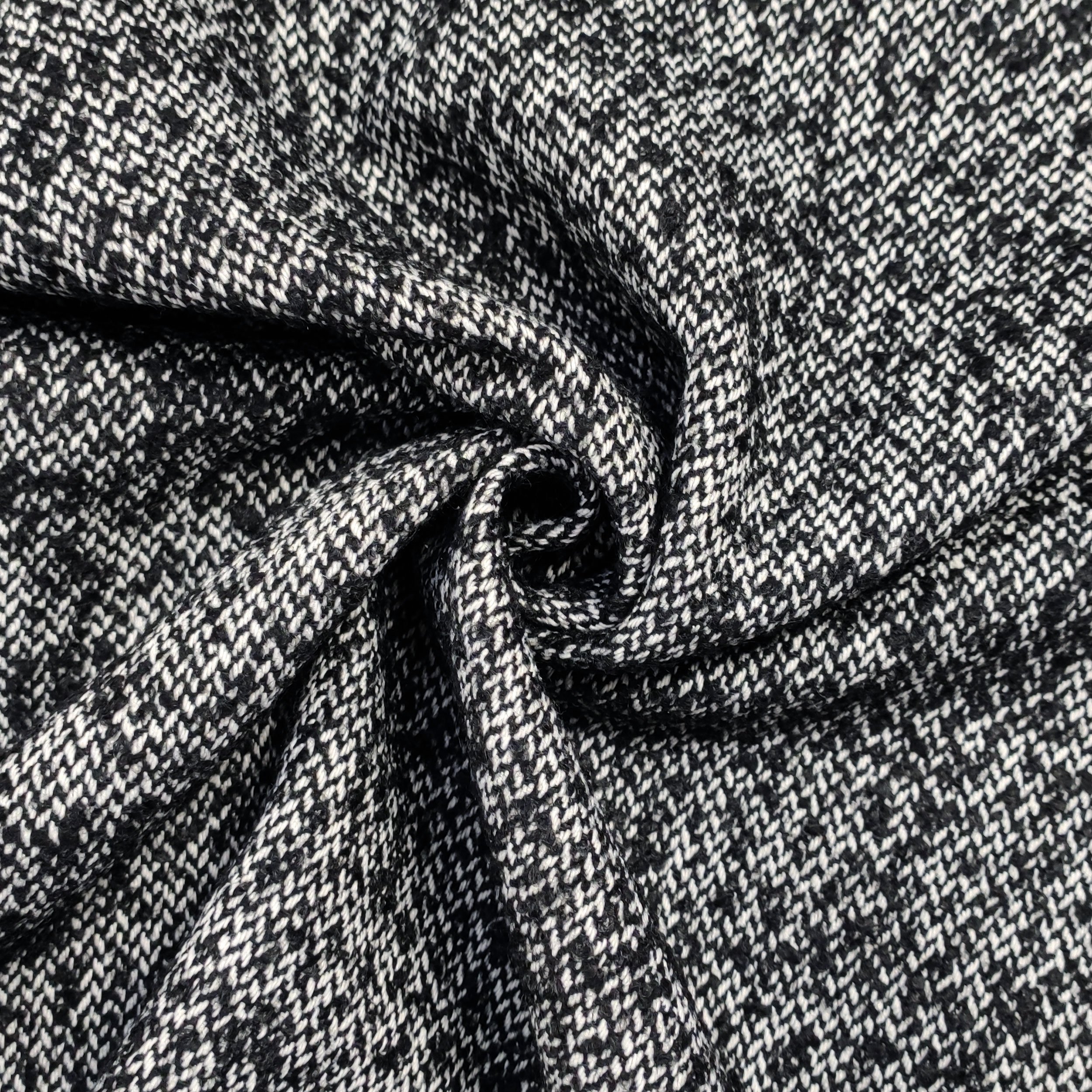 Cappotto Spigato Bianco e Nero