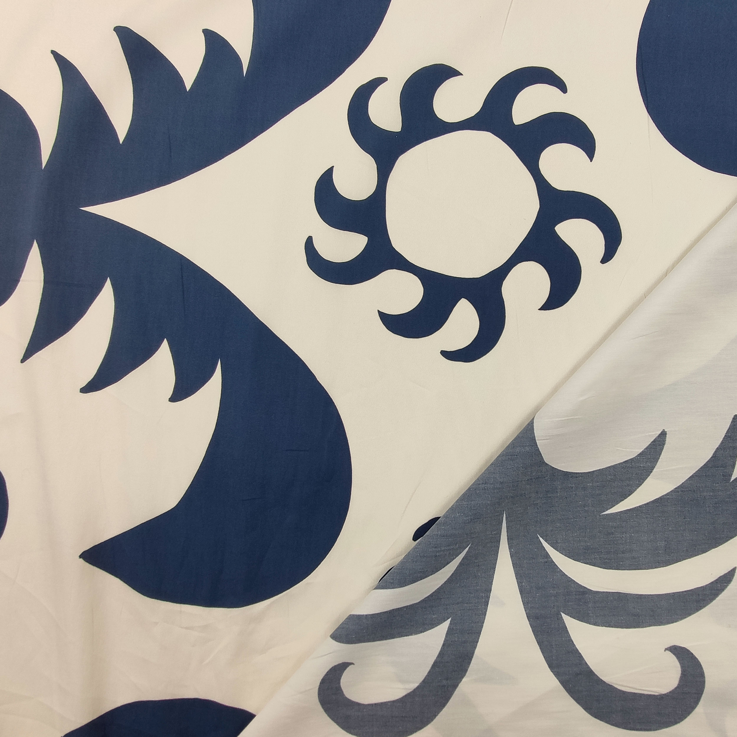 Rasatello di Cotone Fantasia Palme e Soli Blu