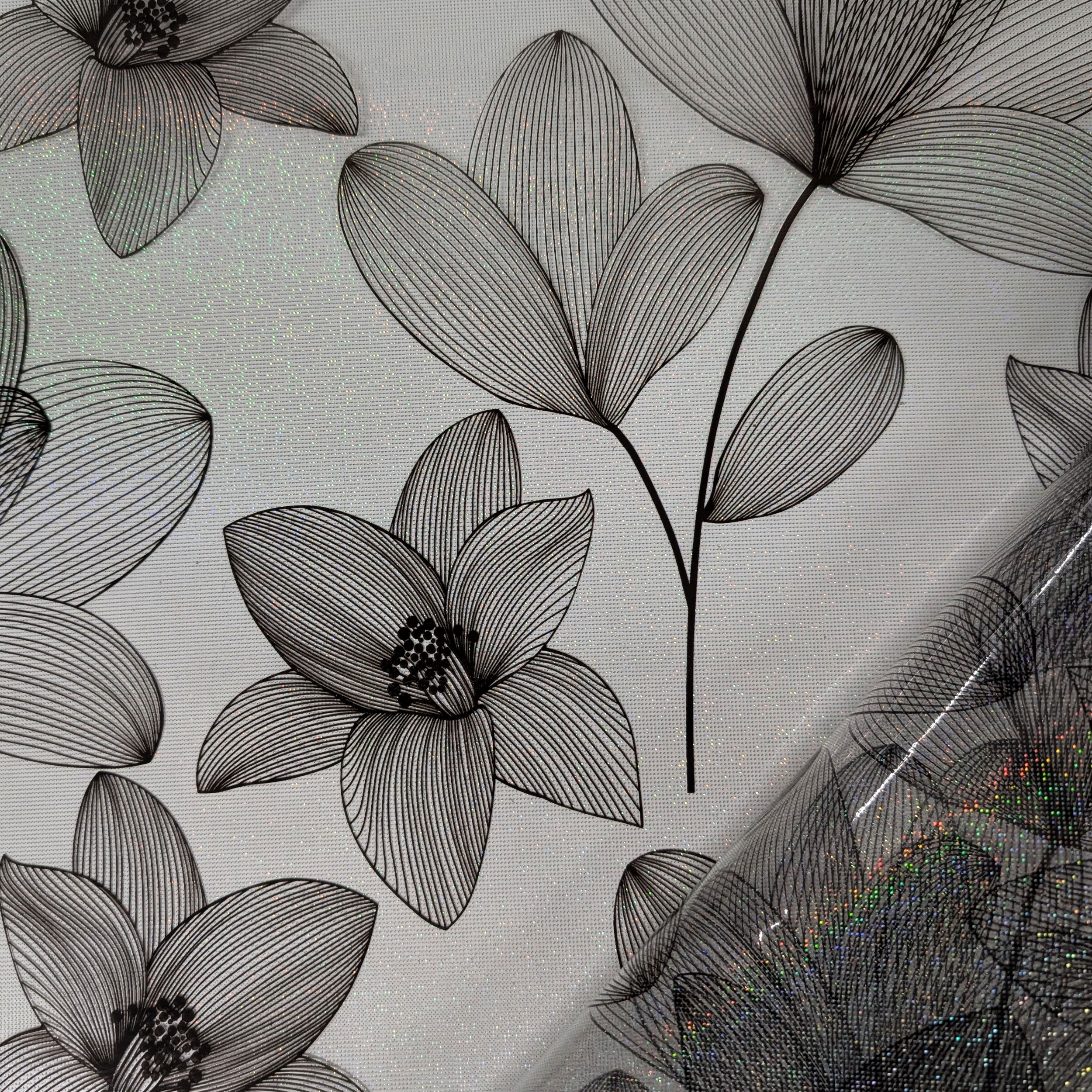 Copritavolo Fumè Nero Plastificato Fiori Outline con Glitter Image