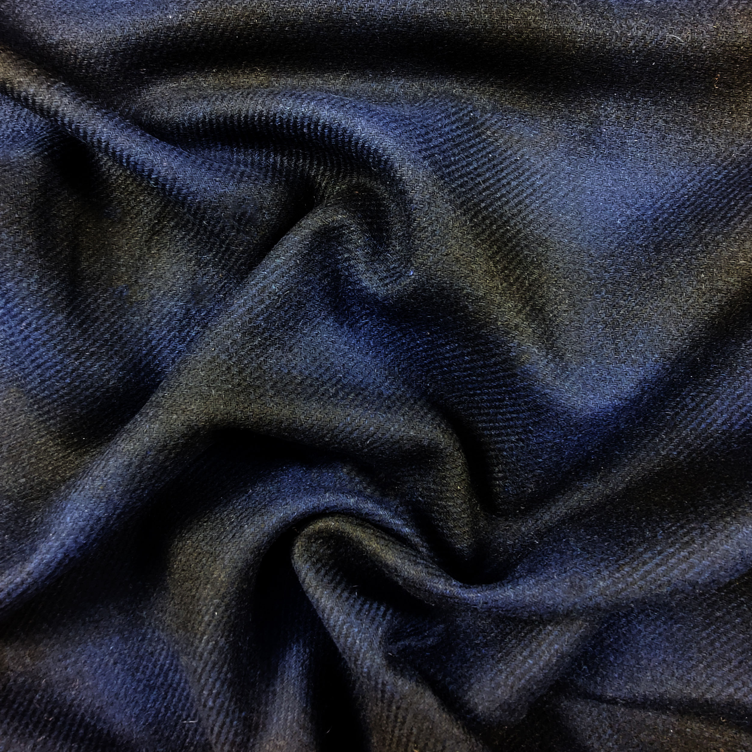 Tartan Blu Quadrettoni Toni Neri Sfumati