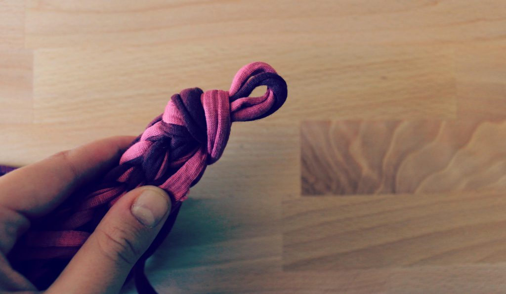 finger-knitting-panini-tessuti-blog-braccialetto