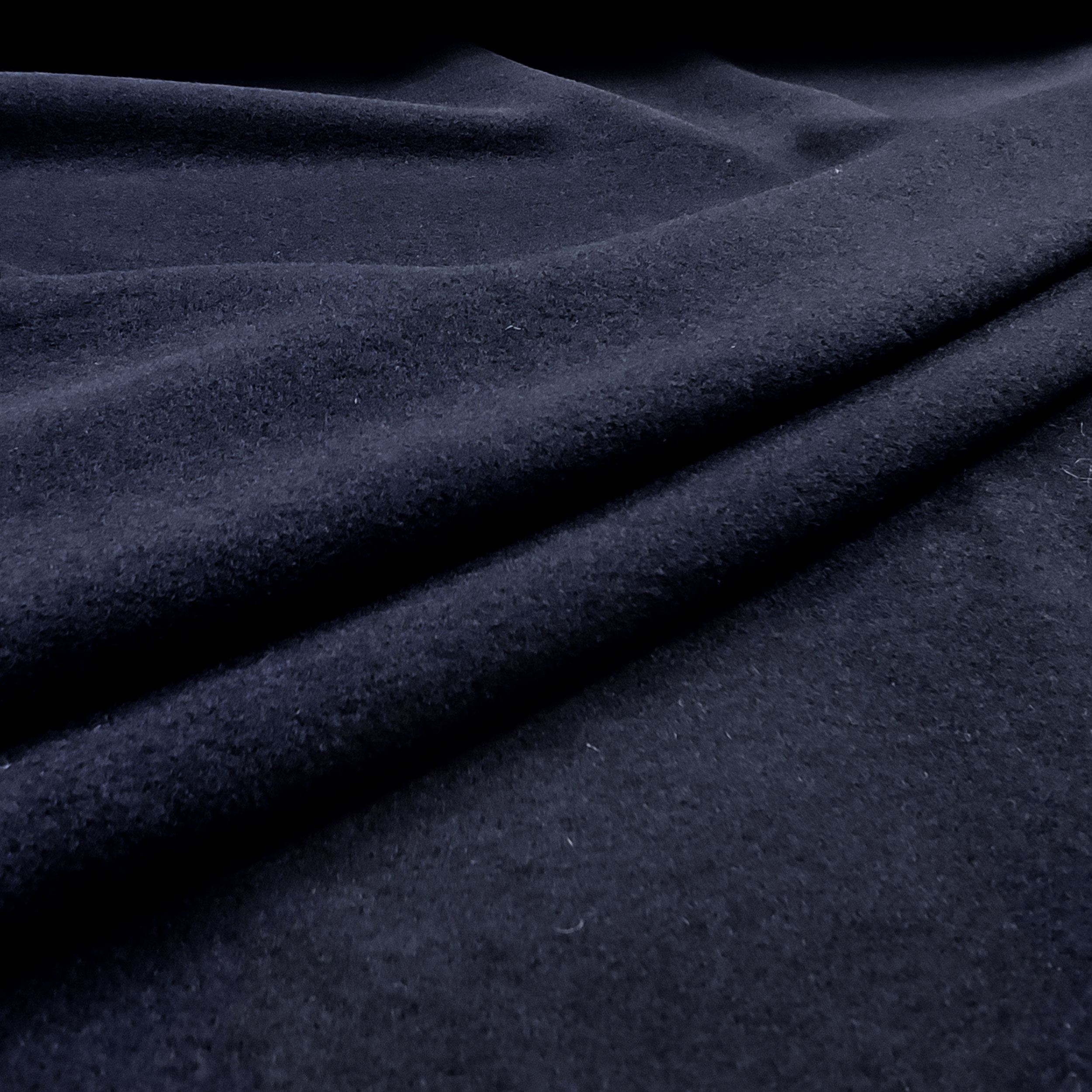 tessuto-abbigliamento-pesante-blu-scuro